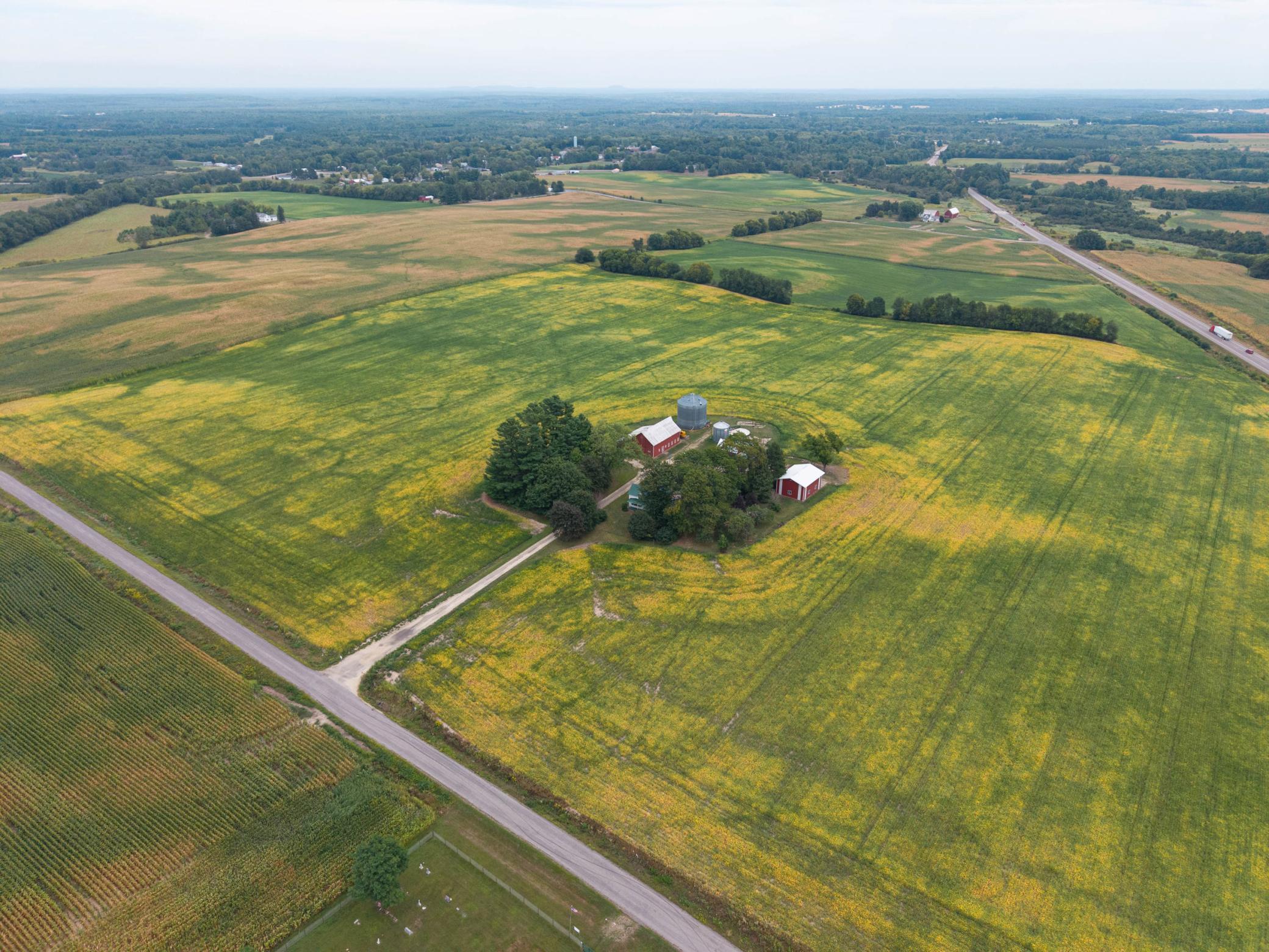 main property photo 43
