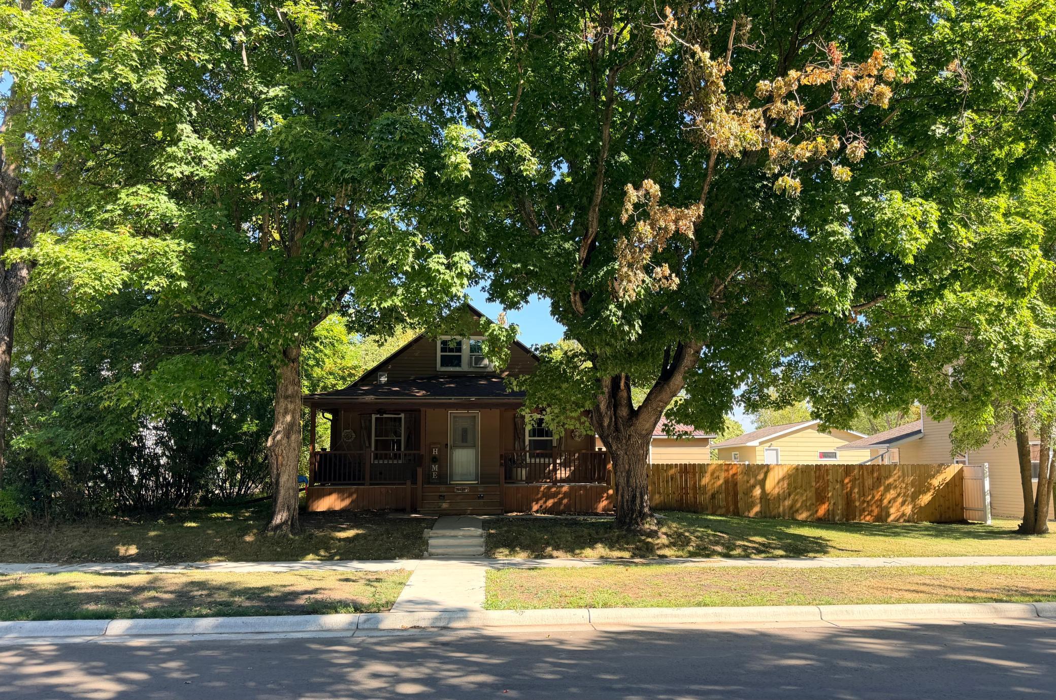main property photo 41