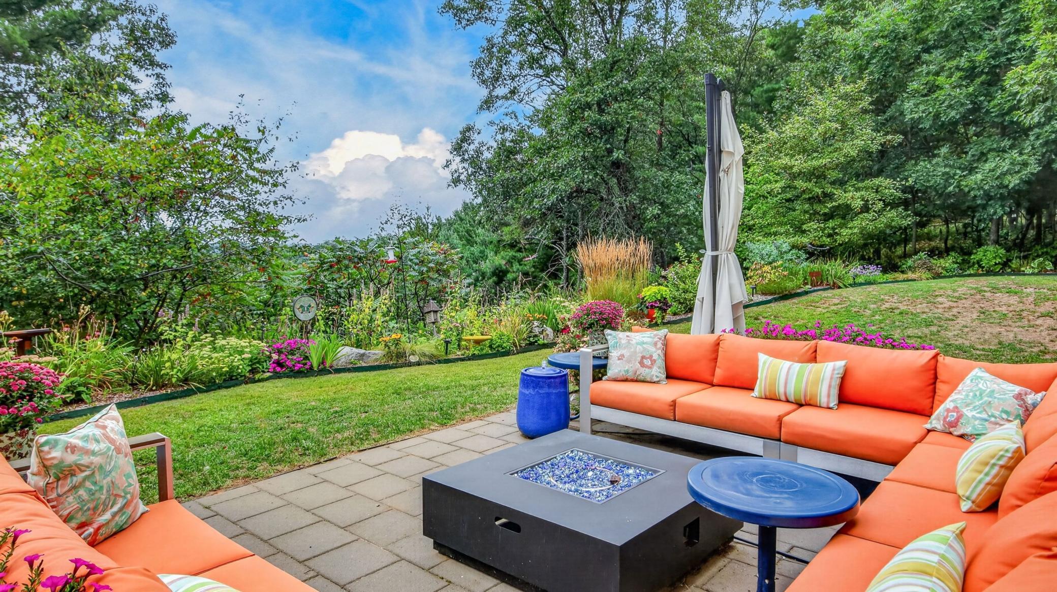 main property photo 50