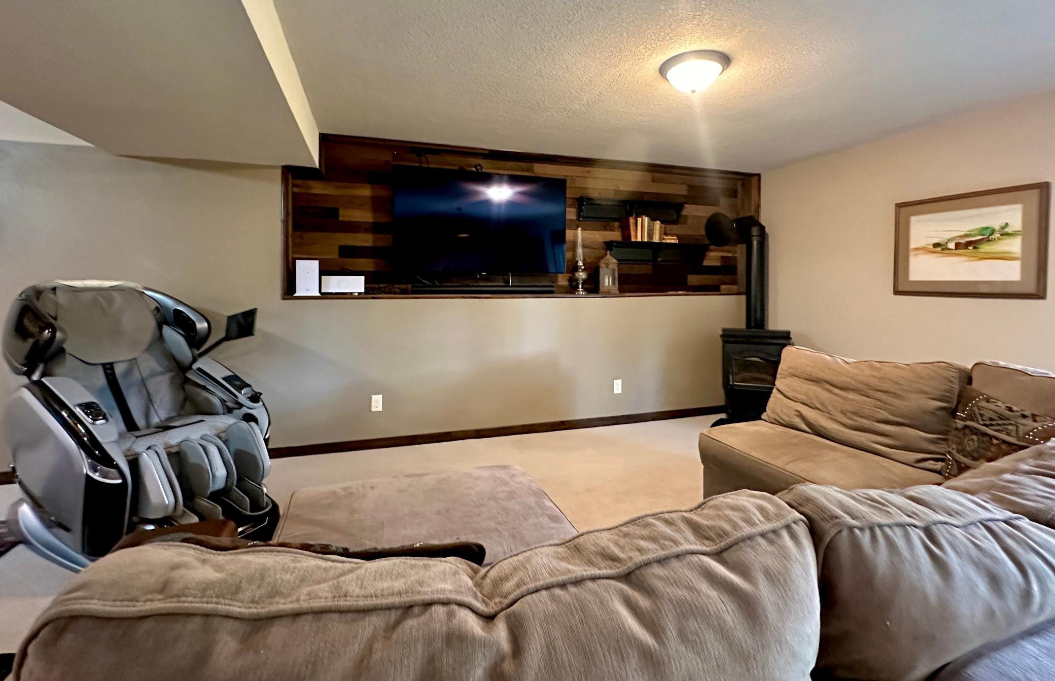 main property photo 61