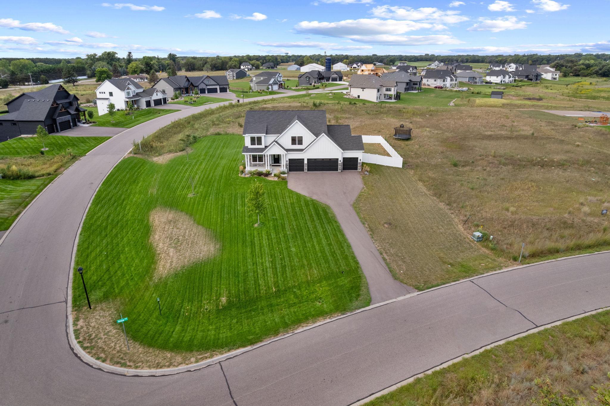 main property photo 16