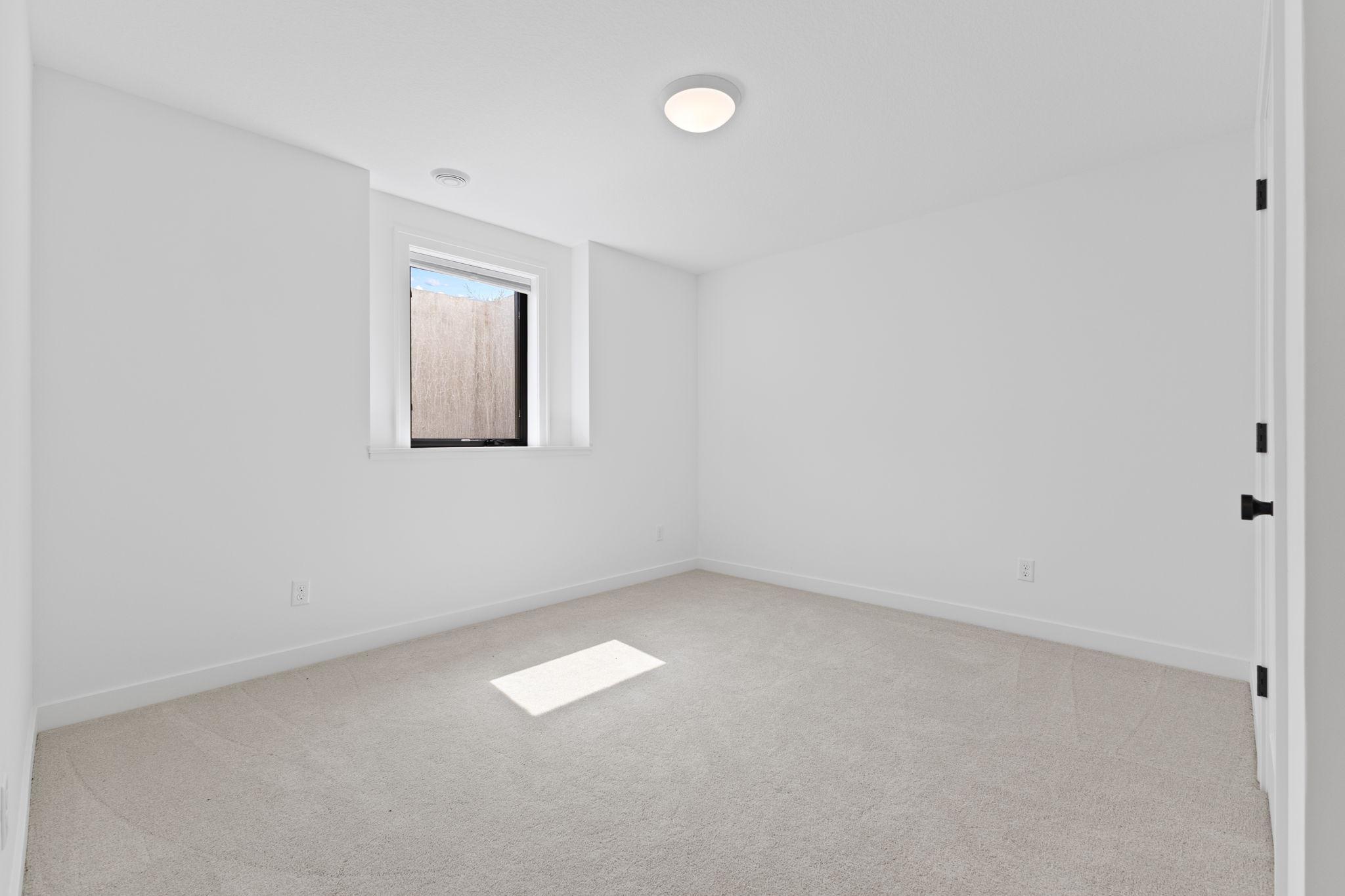 main property photo 74