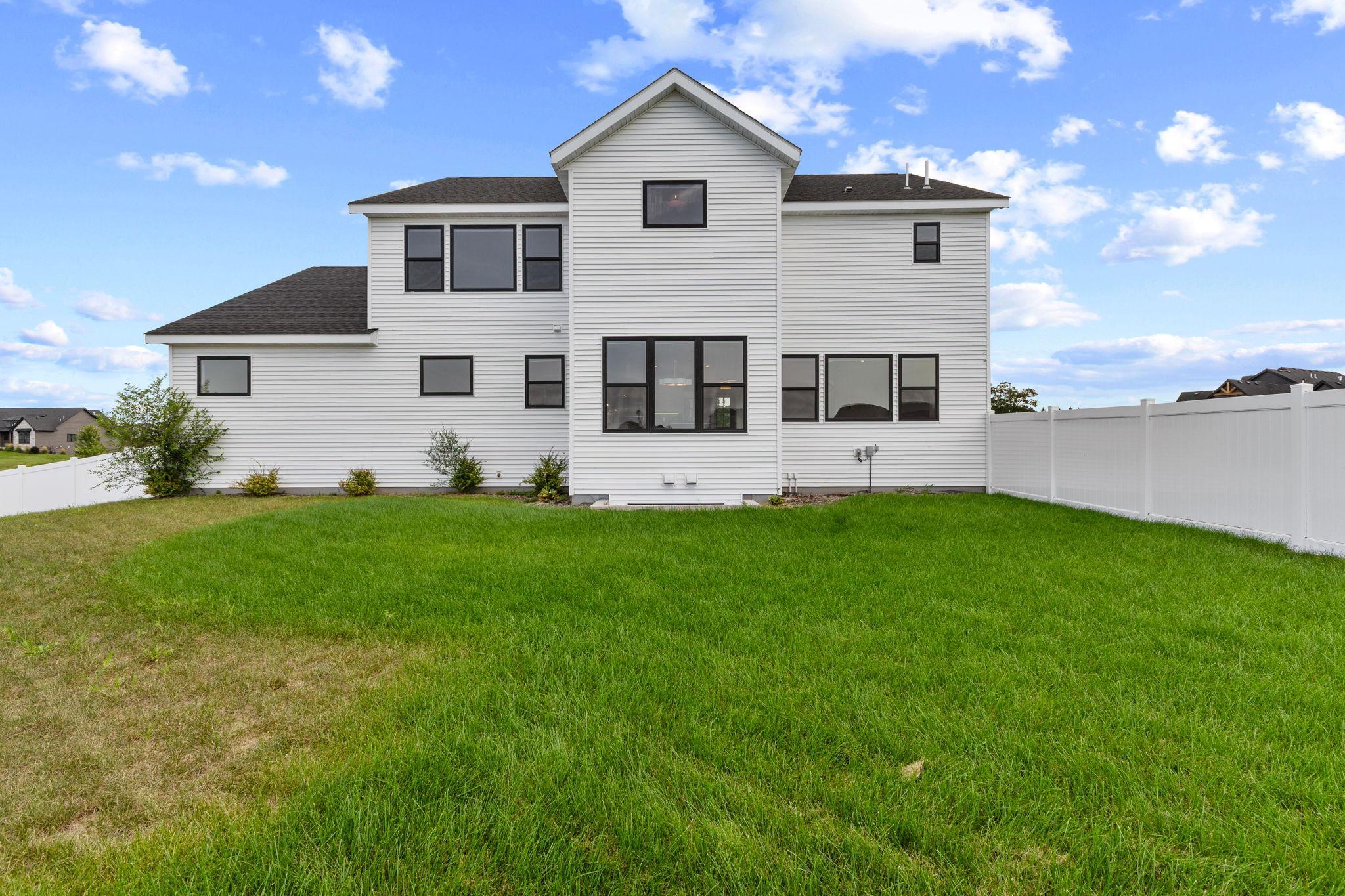 main property photo 78