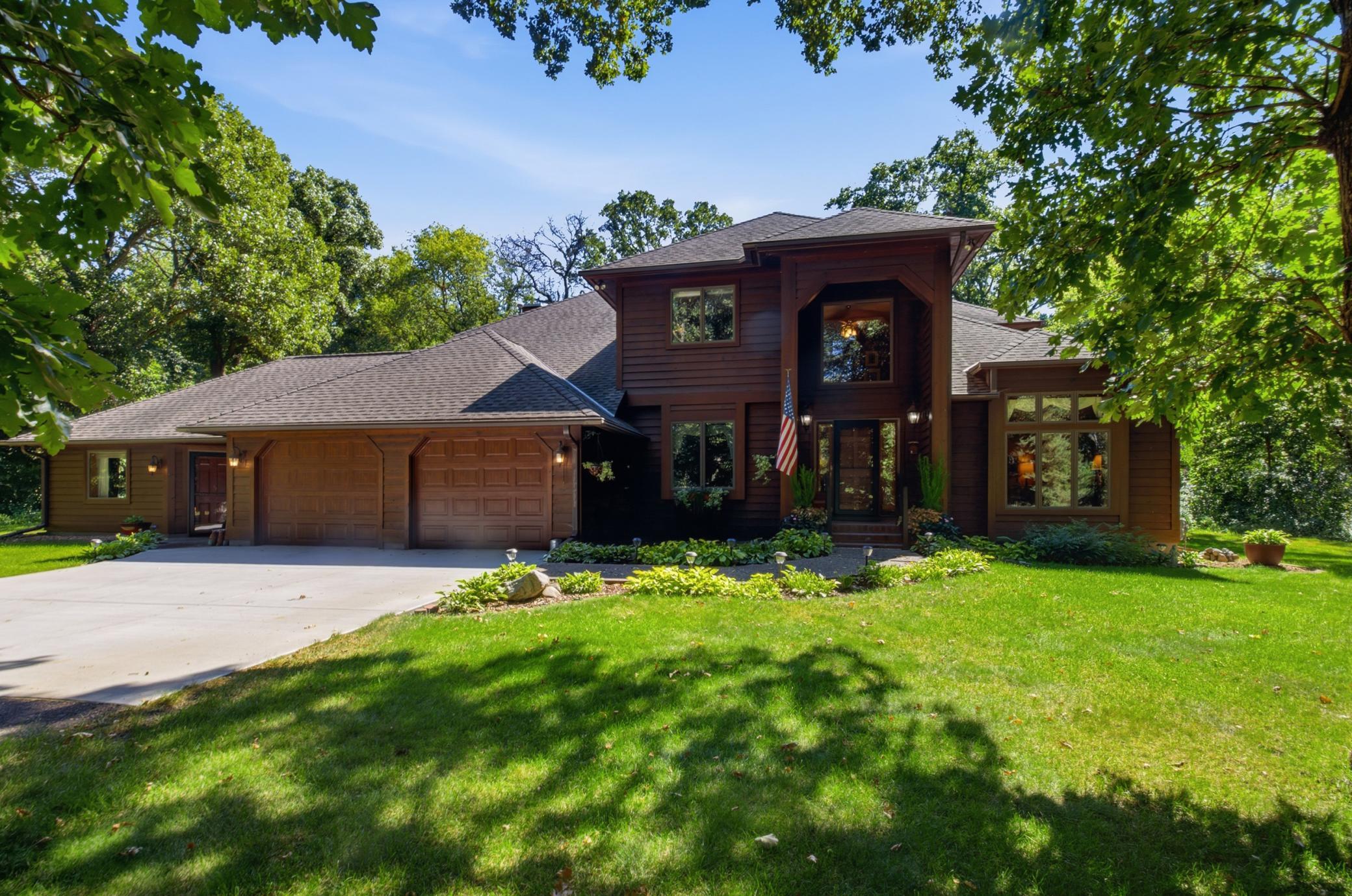 main property photo 45