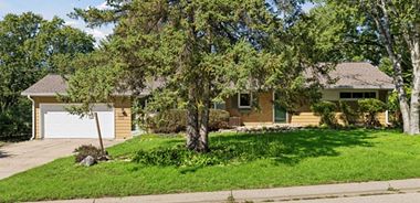 image of property with 3 Bed | 2 Bath | 1,996 Sqft
