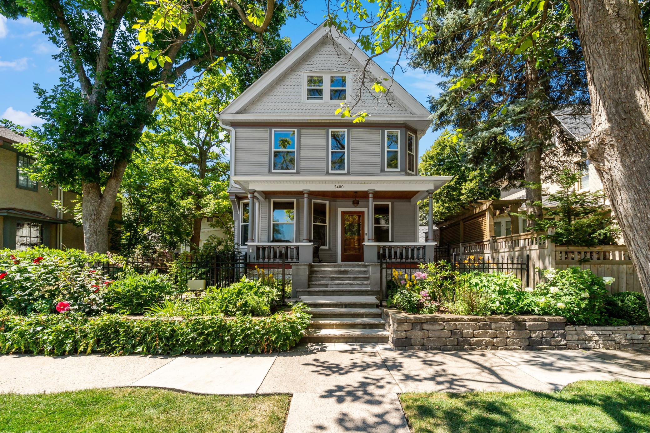 main property photo 0