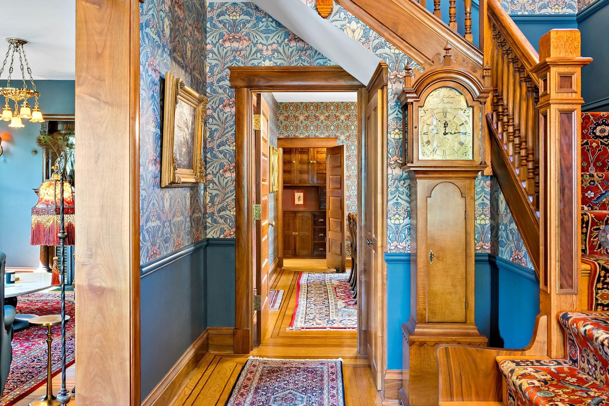 main property photo 18