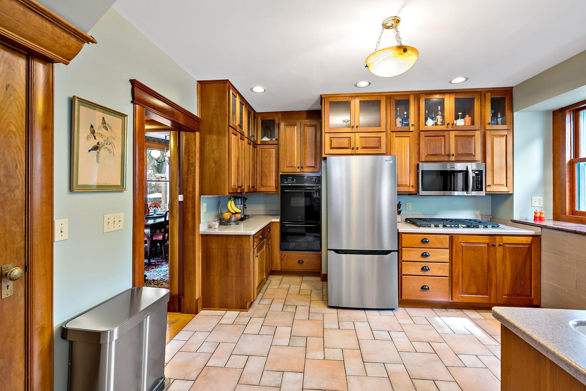 main property photo 42