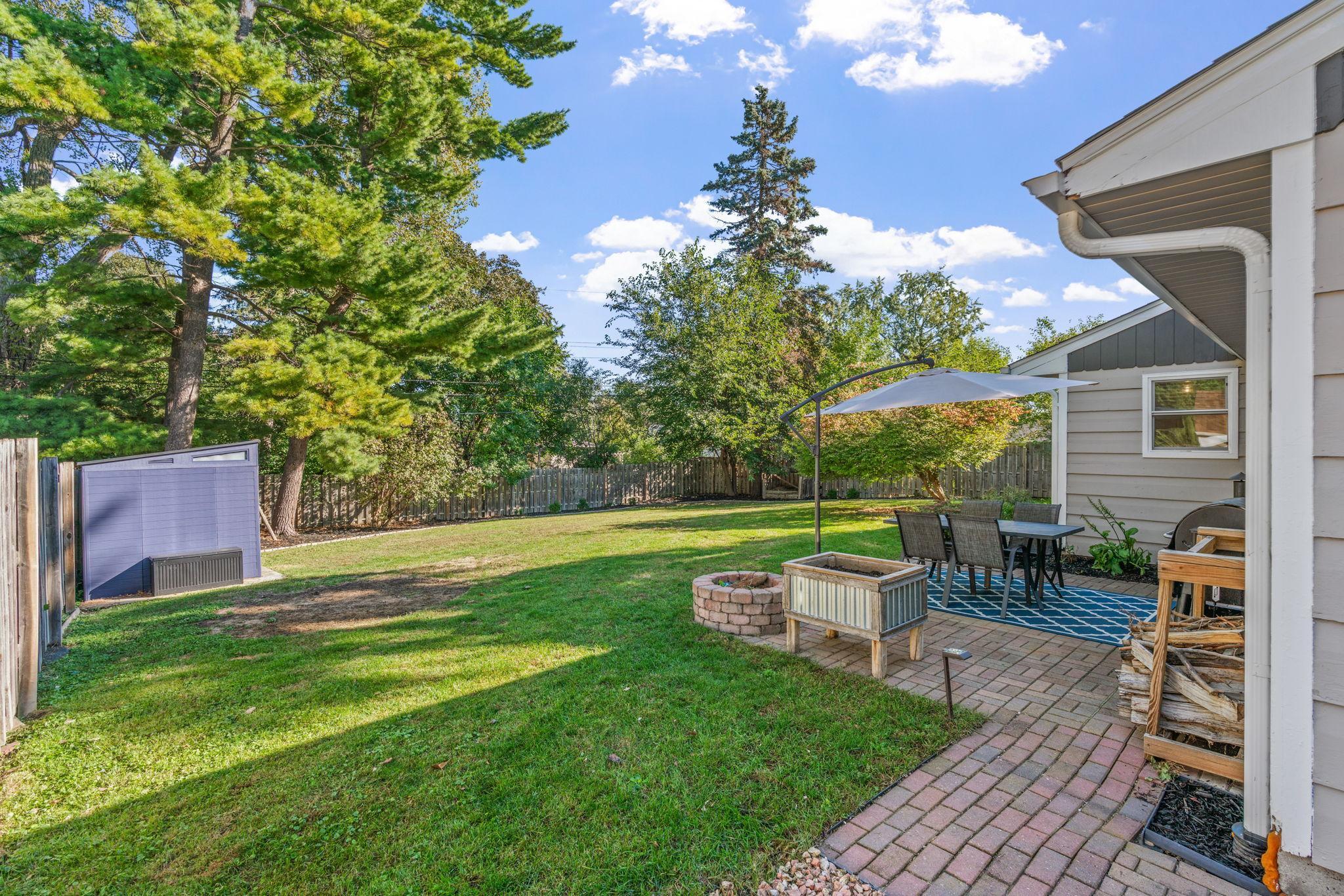 main property photo 13