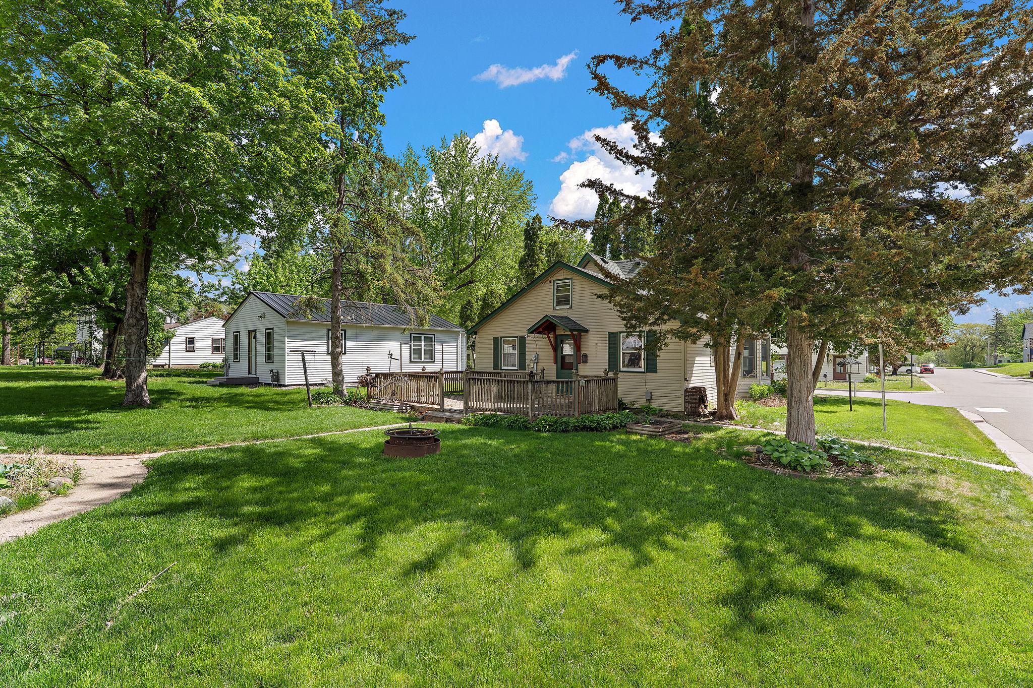 main property photo 32