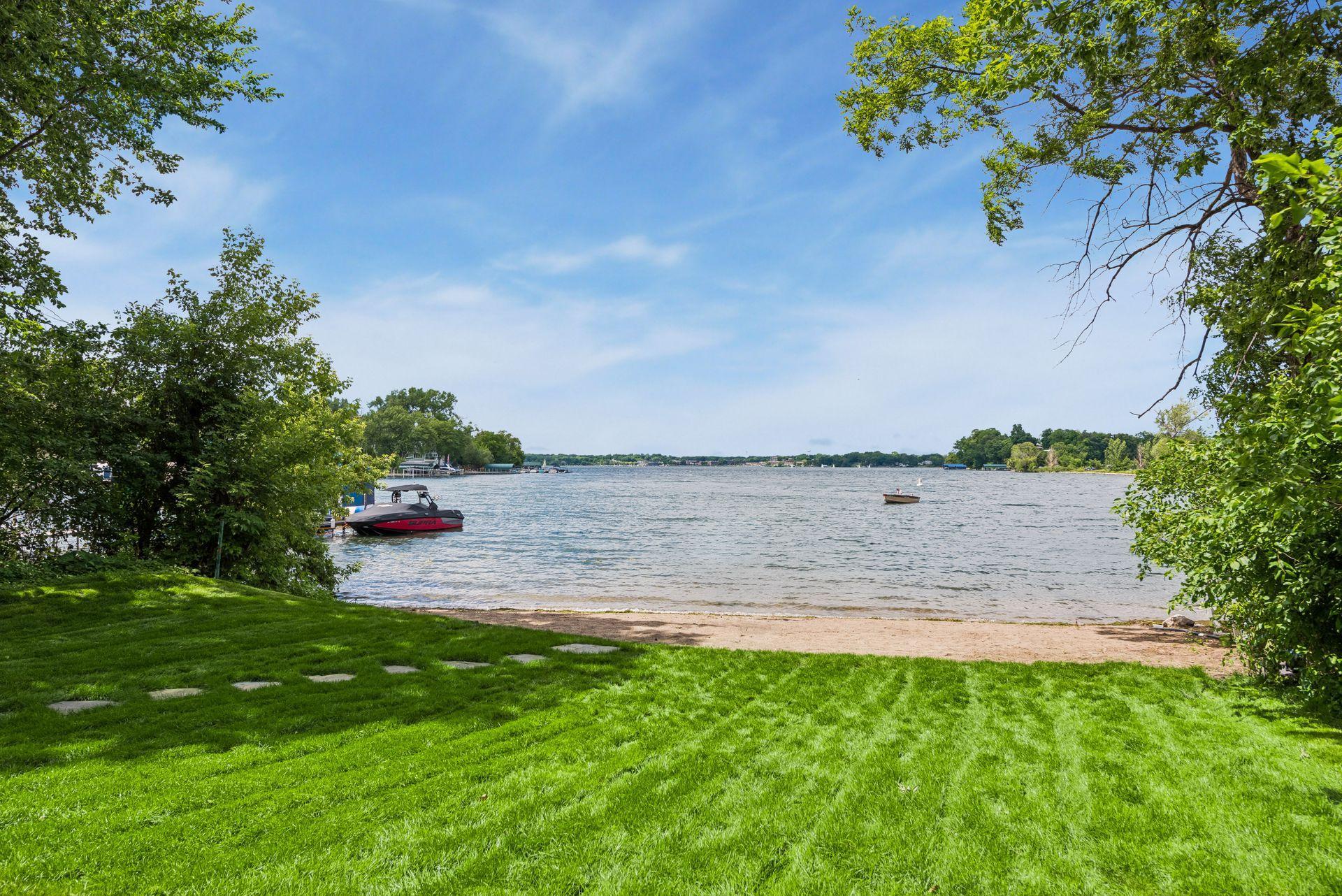 main property photo 70