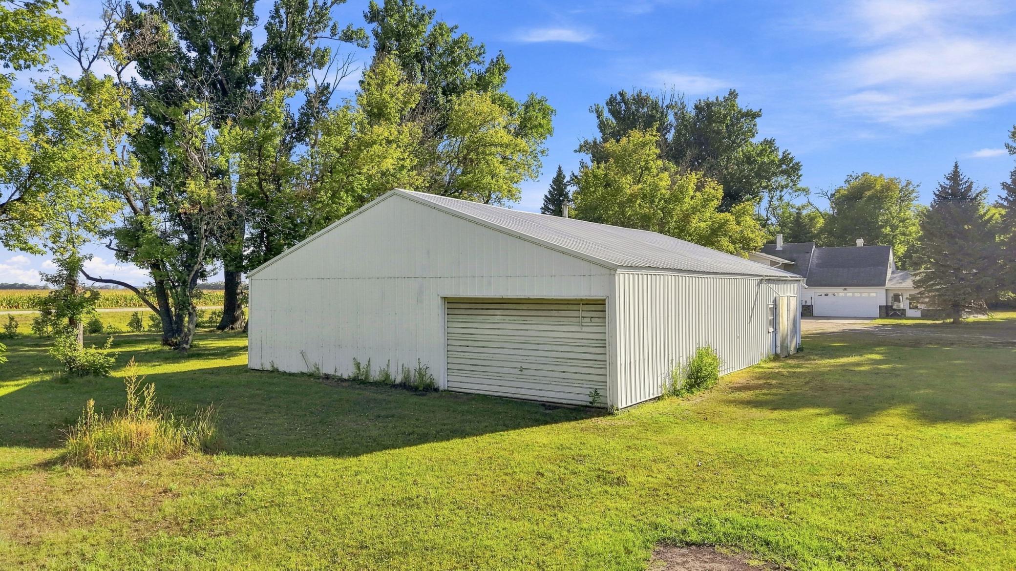 main property photo 46