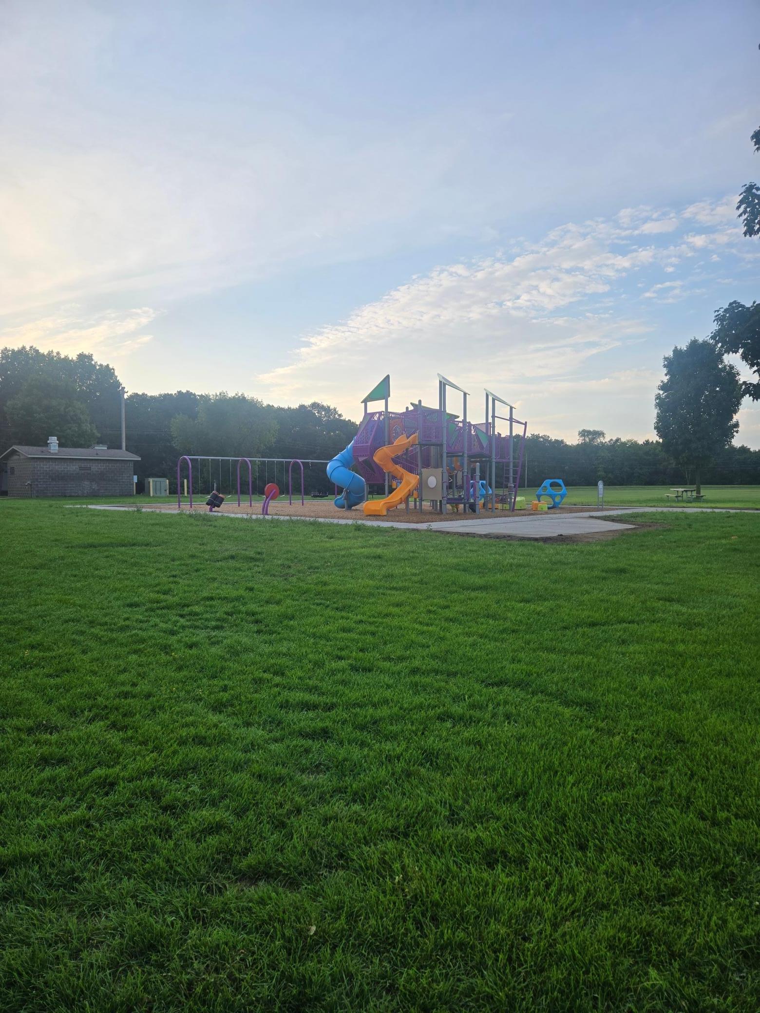 main property photo 26
