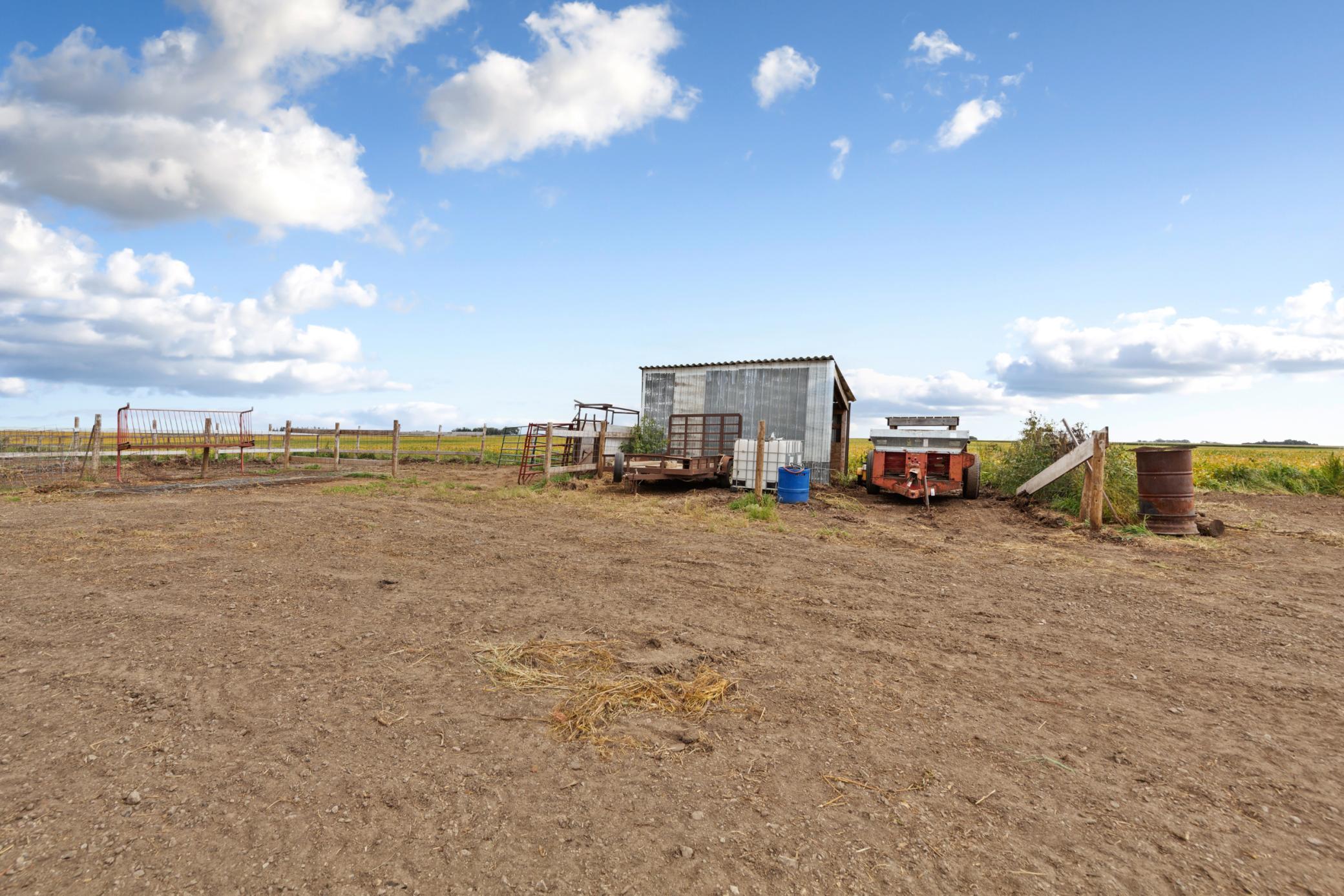 main property photo 50
