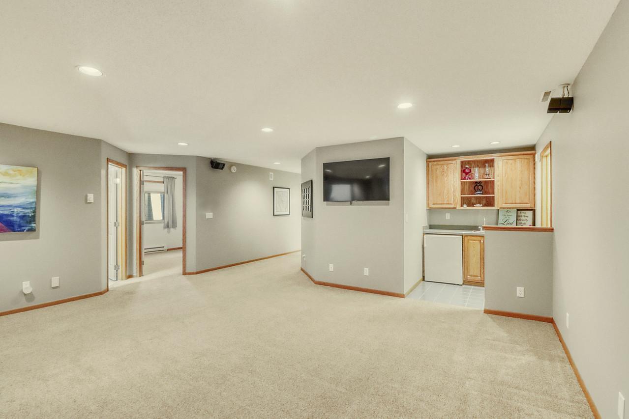 main property photo 64