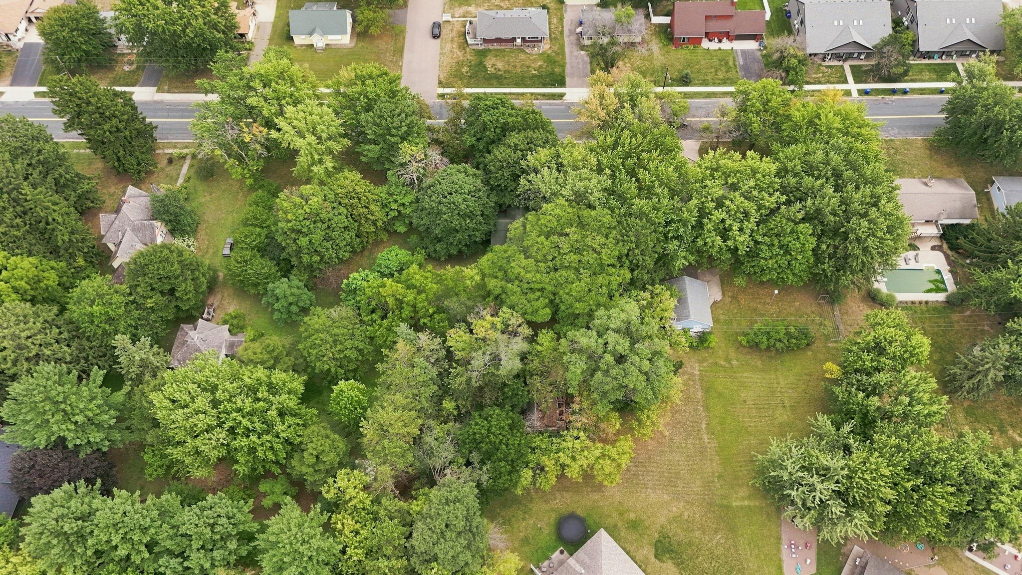 main property photo 19