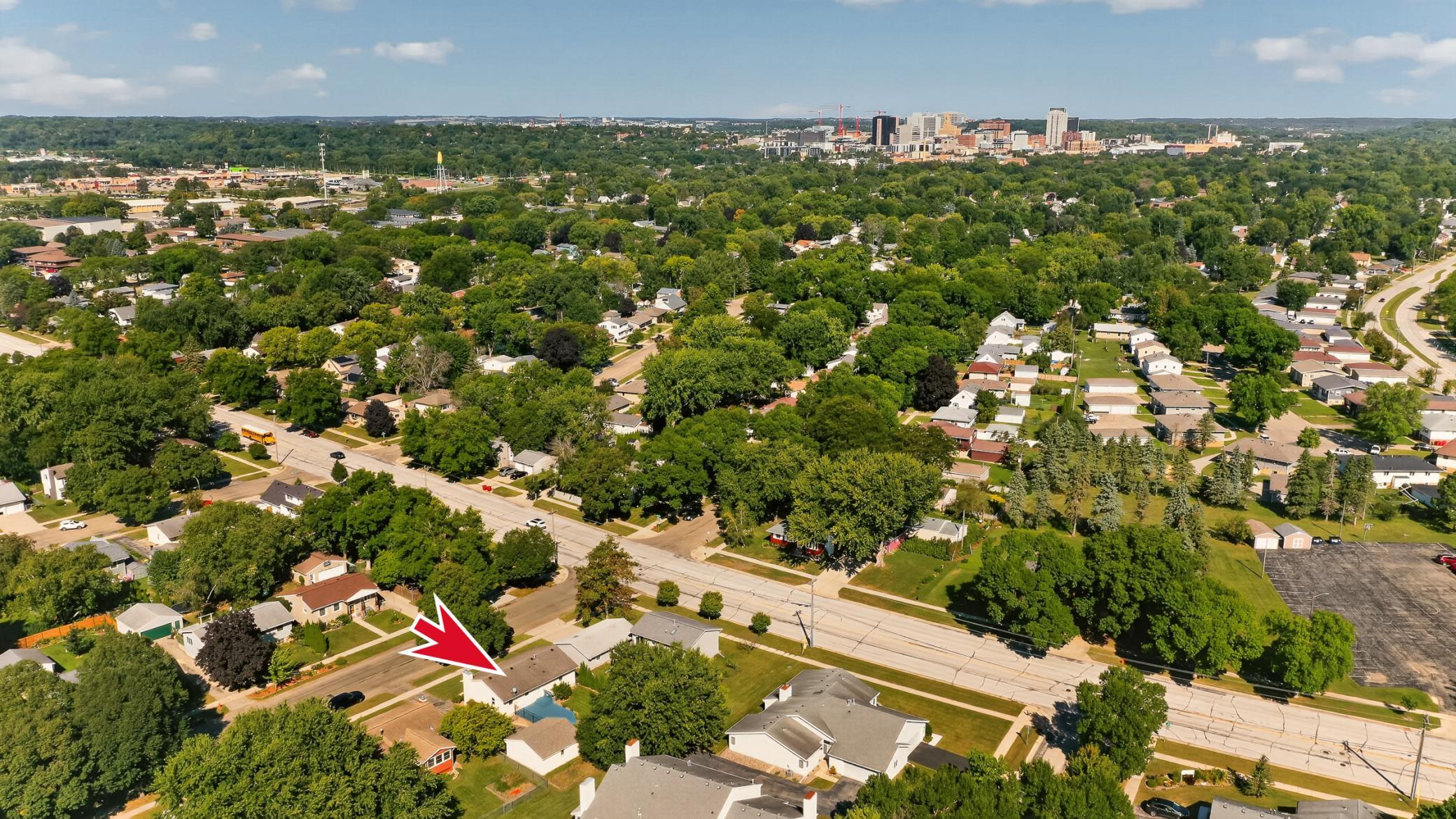 main property photo 33