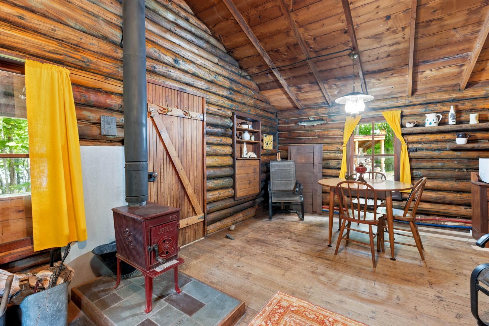 main property photo 49