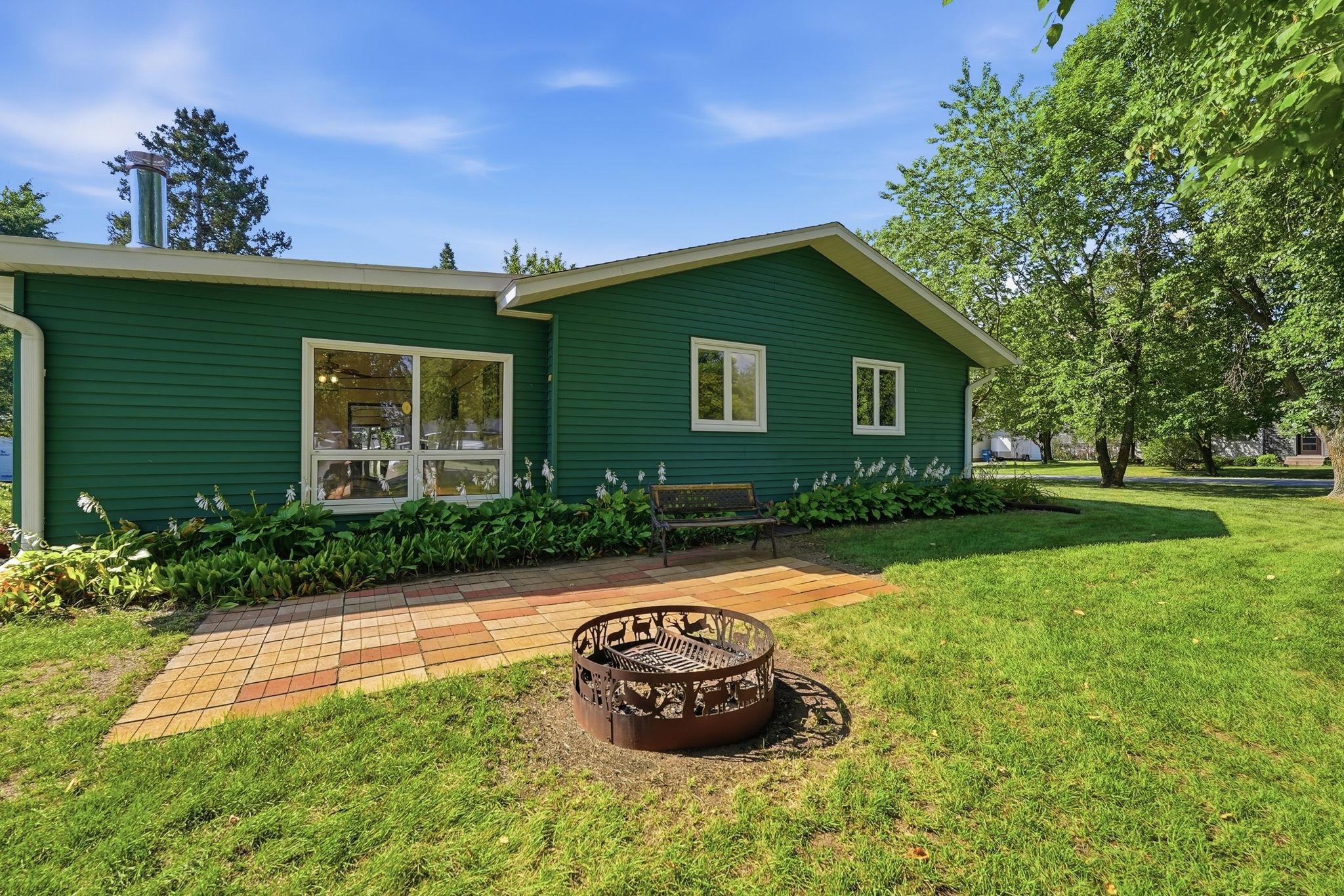 main property photo 41