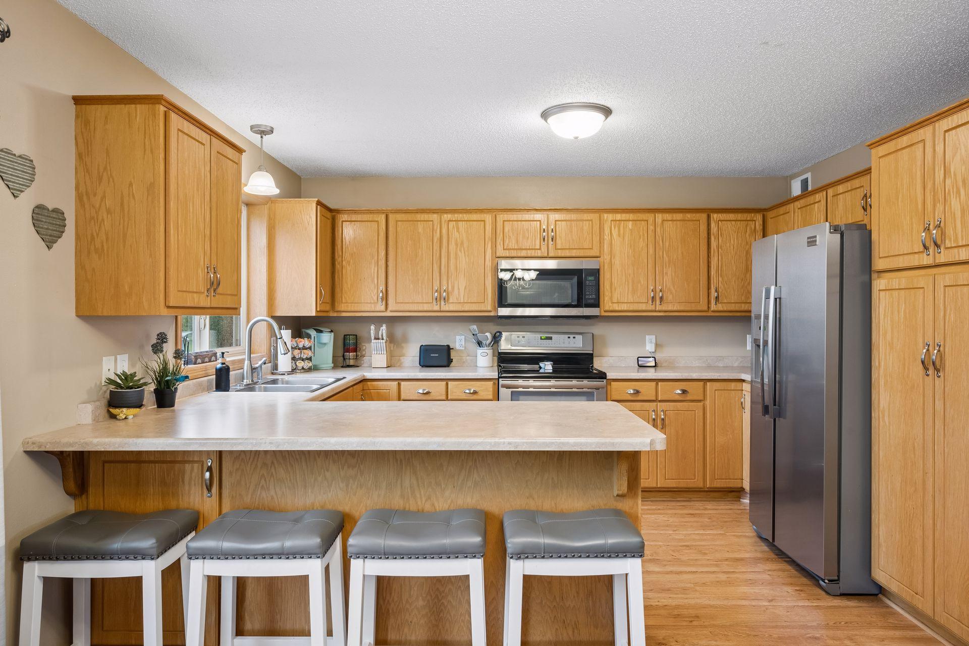 main property photo 12