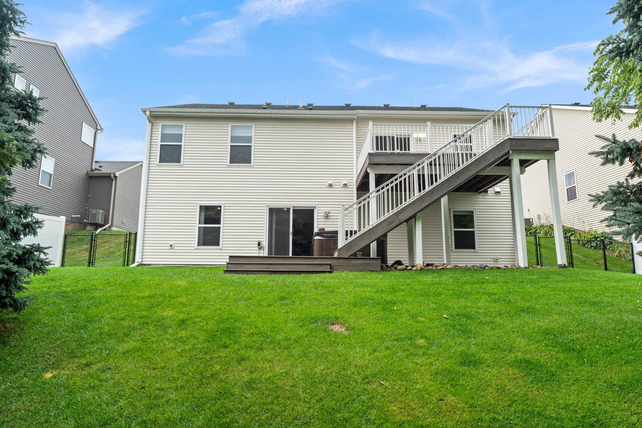 main property photo 49