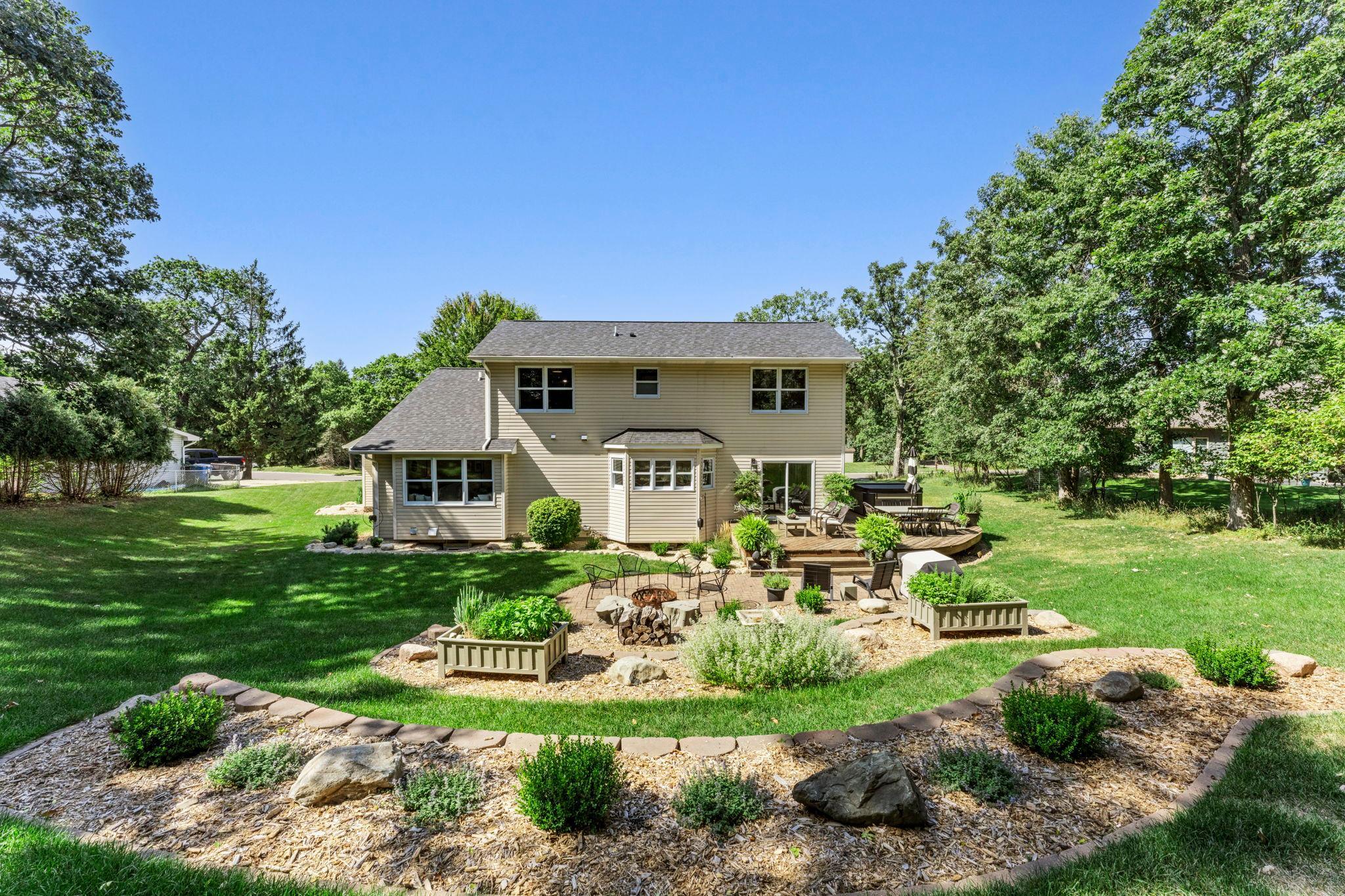 main property photo 103