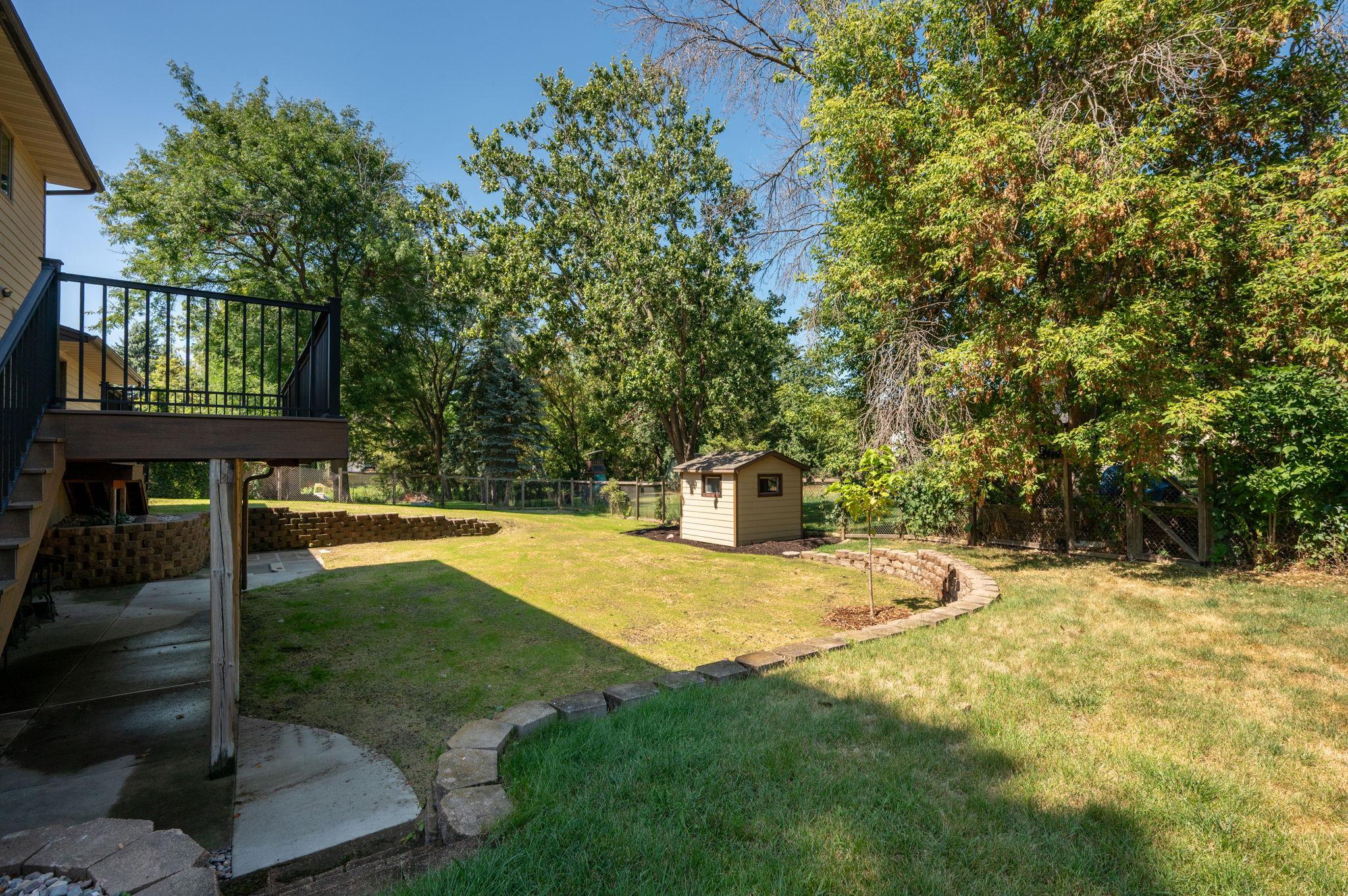 main property photo 35