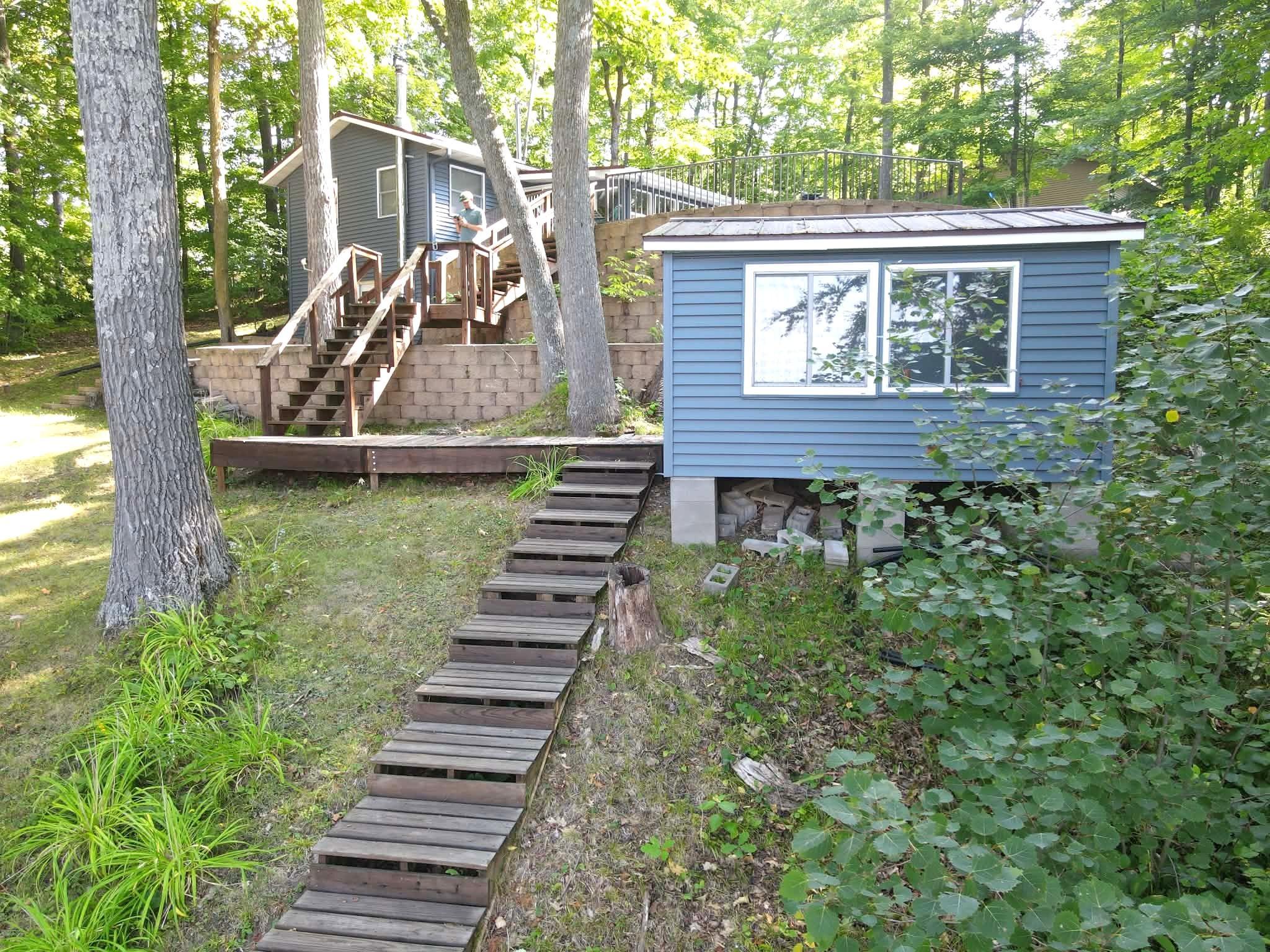 main property photo 11