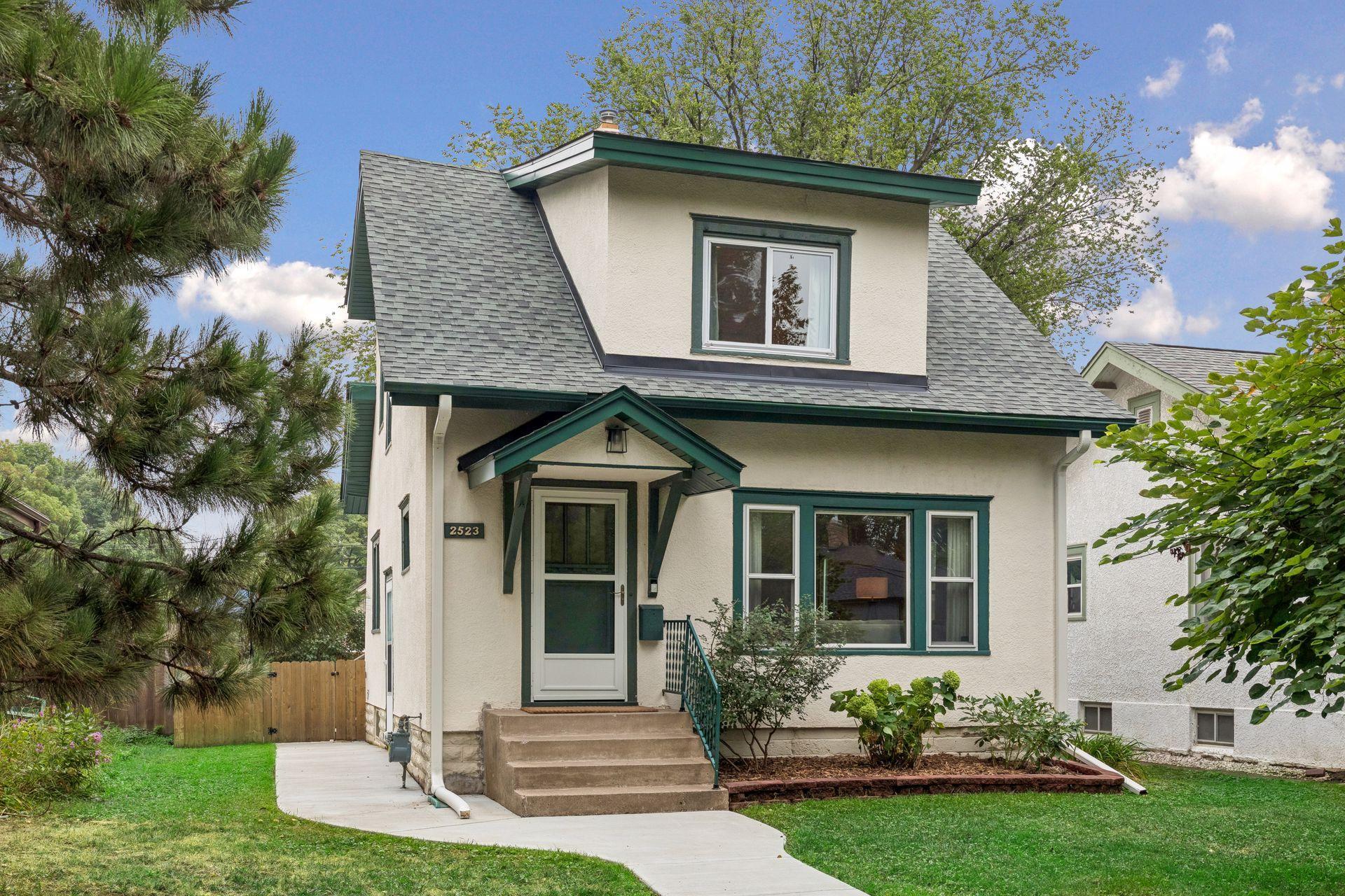 main property photo 0