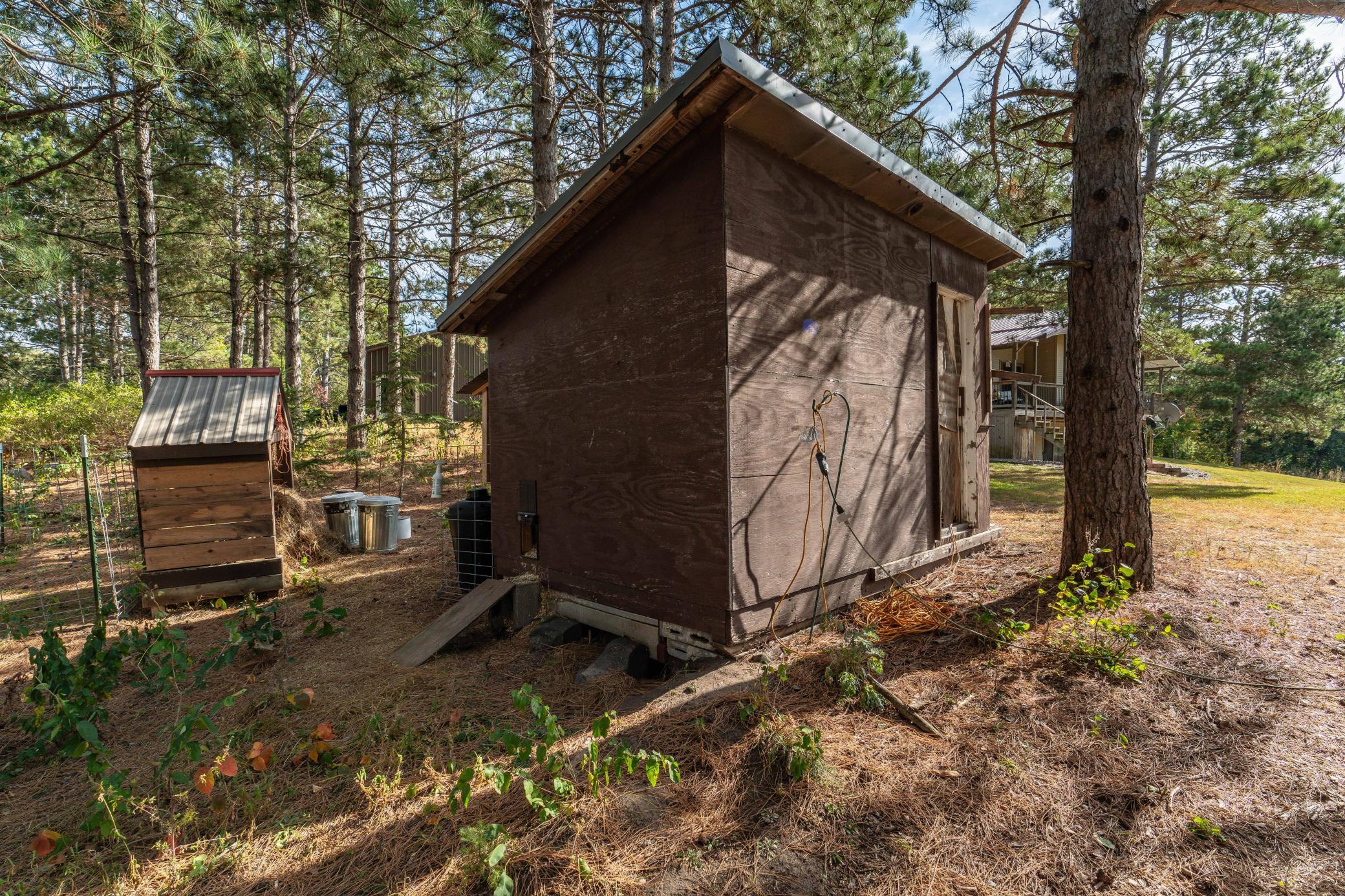 main property photo 74