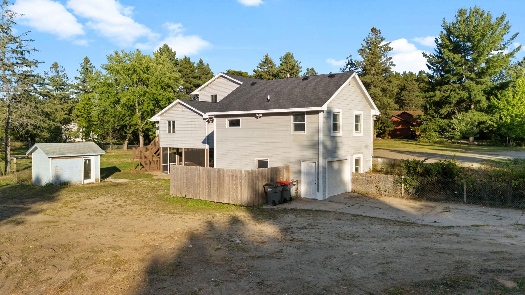 main property photo 74