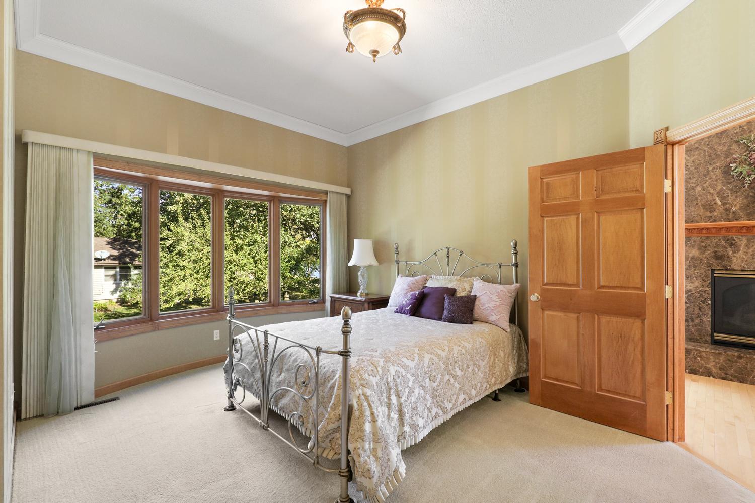 main property photo 17