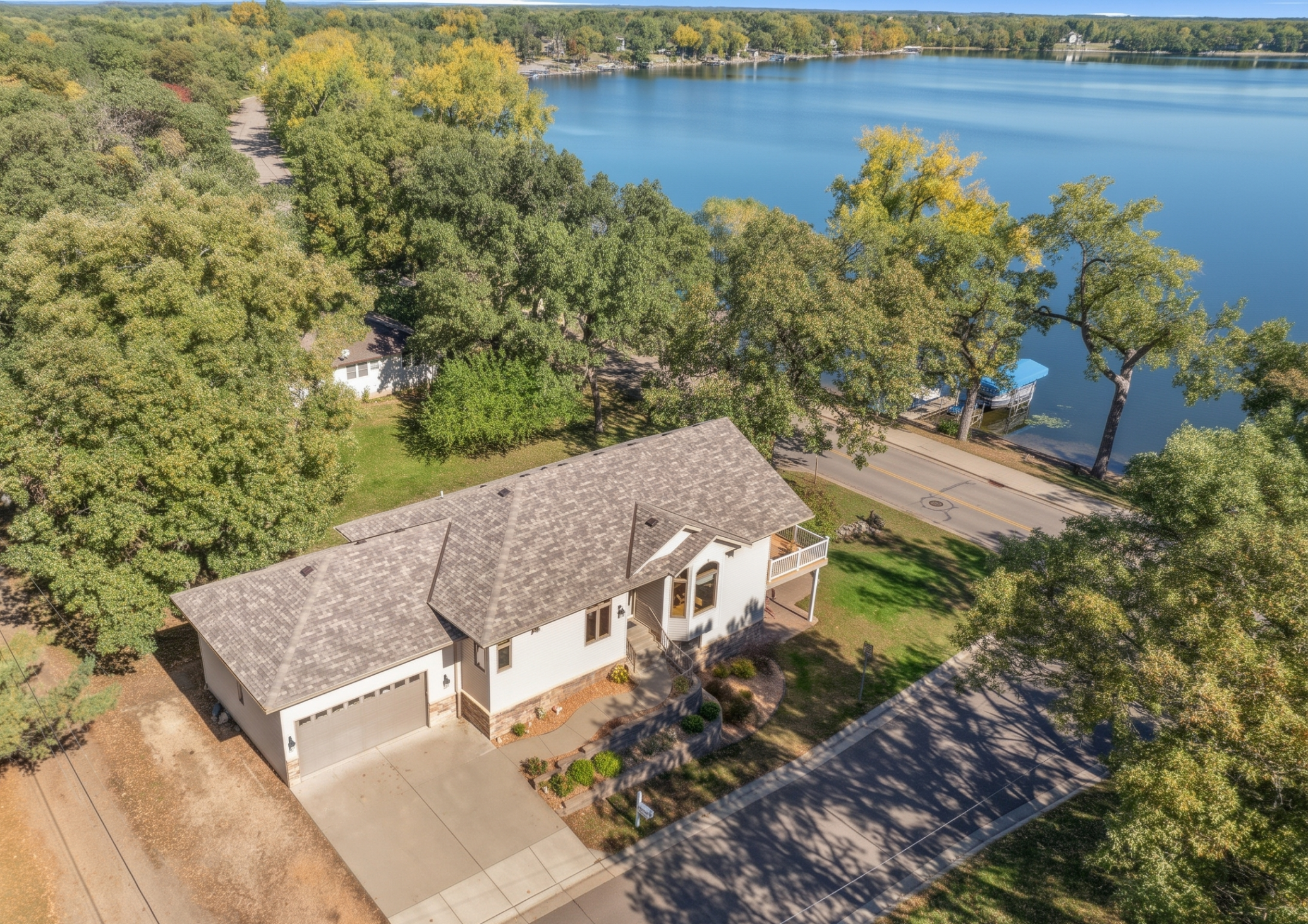 main property photo 34