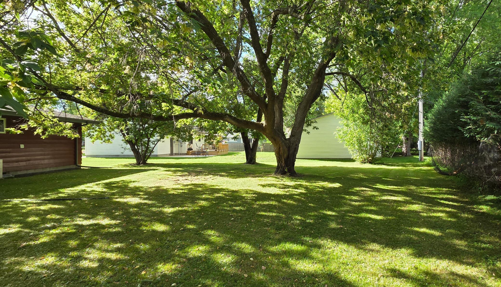 main property photo 20
