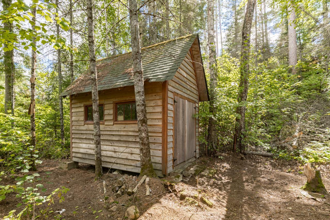 main property photo 59