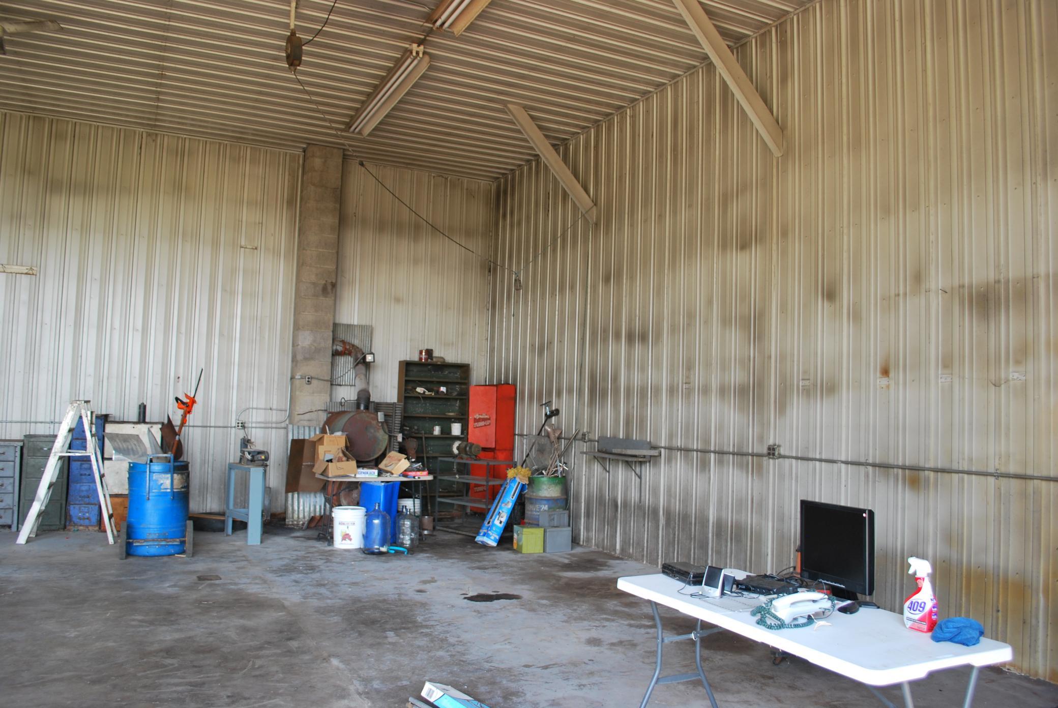 main property photo 70