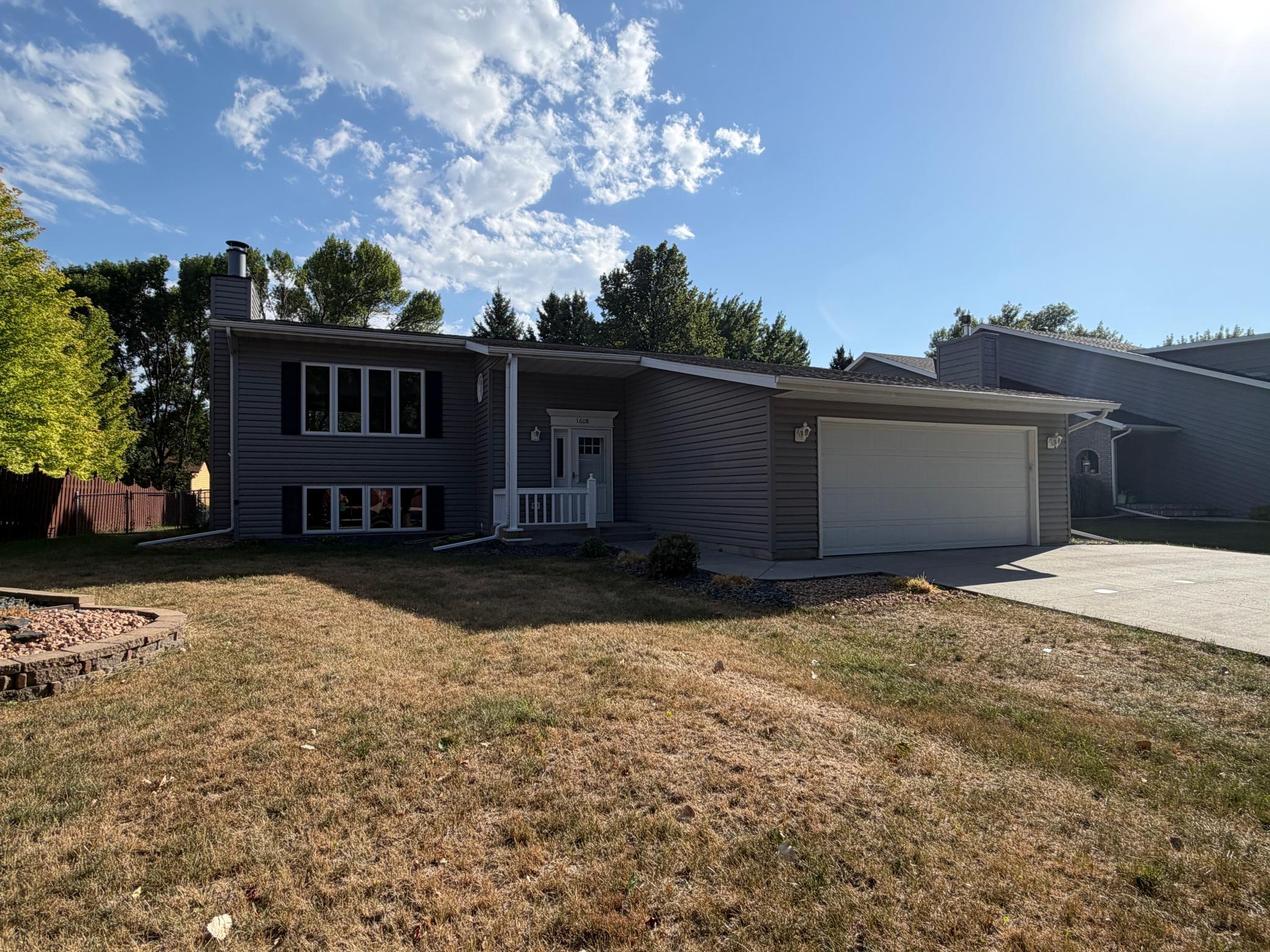 main property photo 48