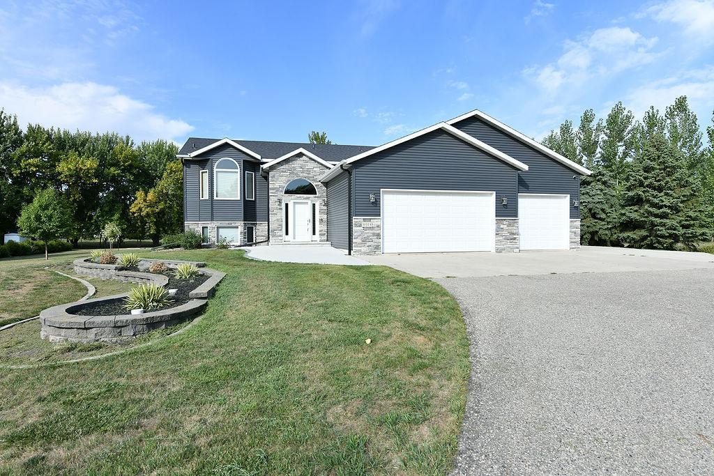 main property photo 0
