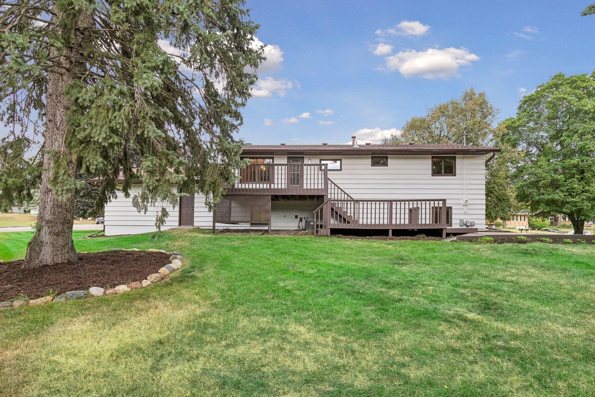 main property photo 41