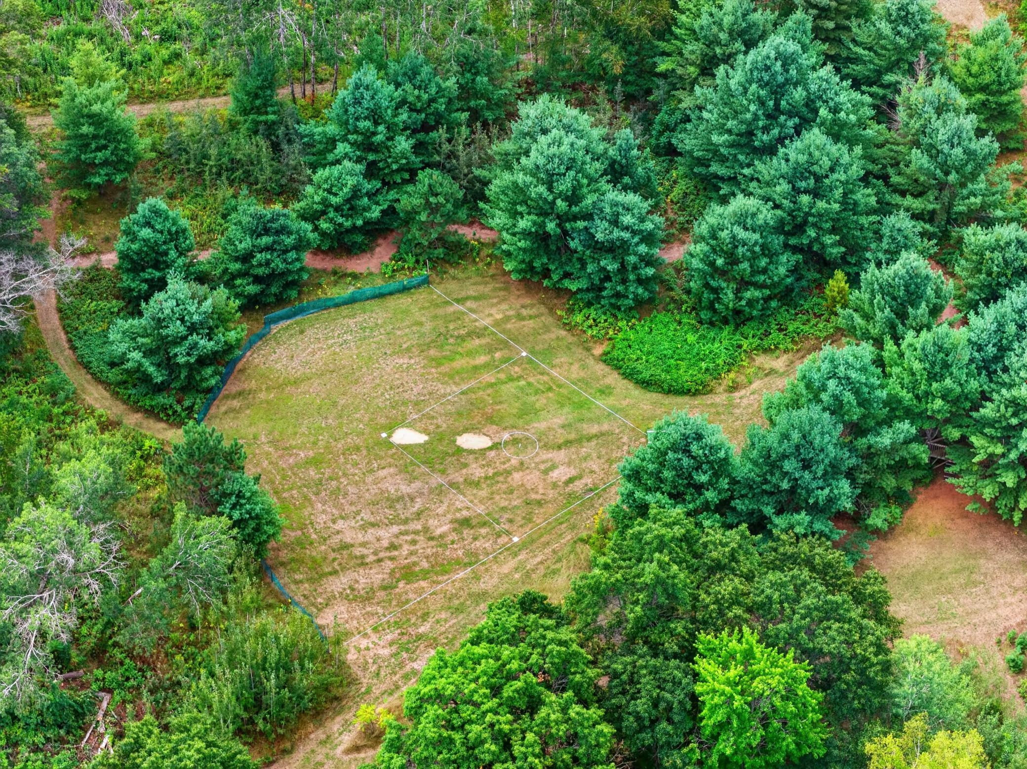 main property photo 48