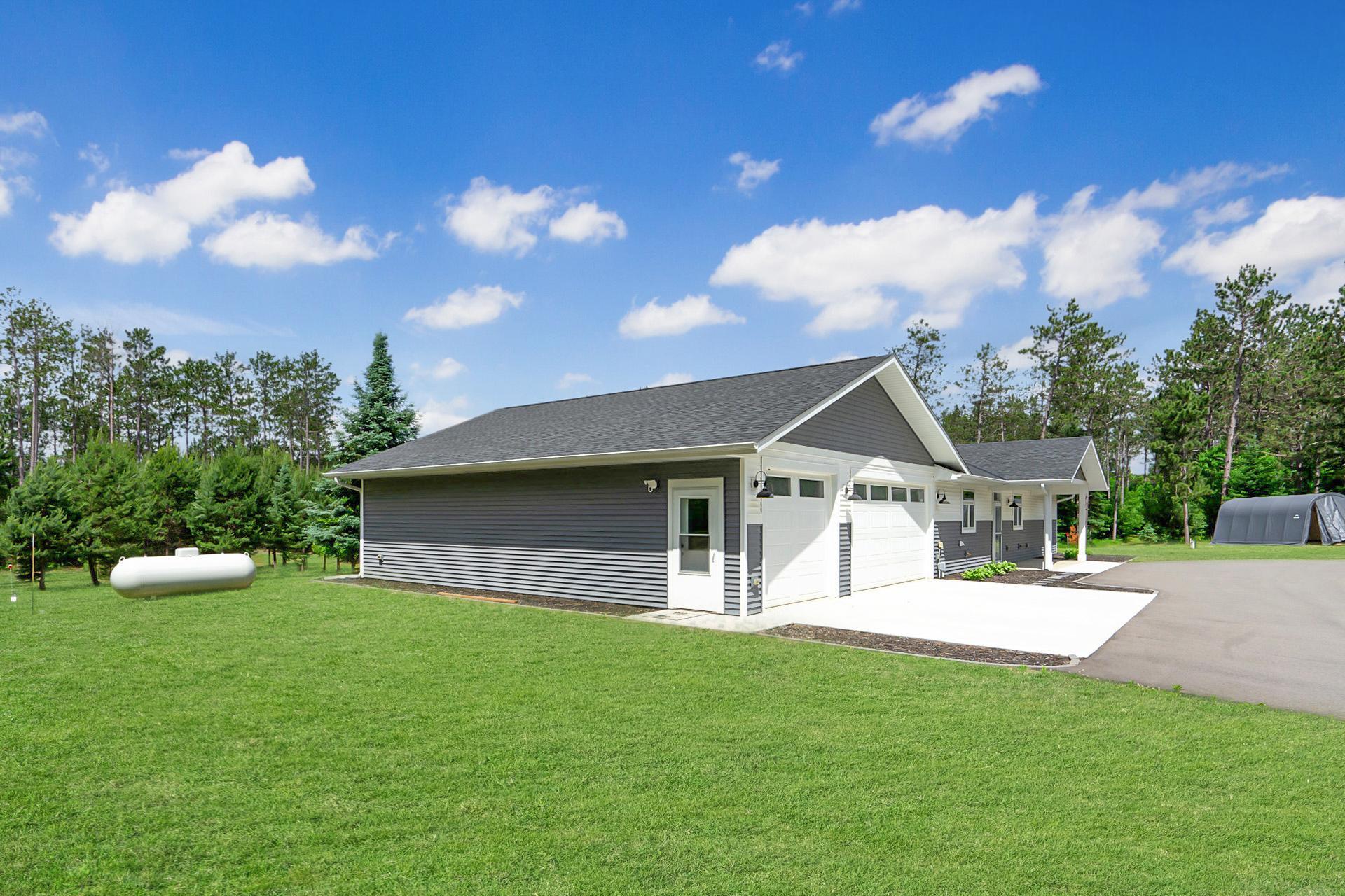 main property photo 59