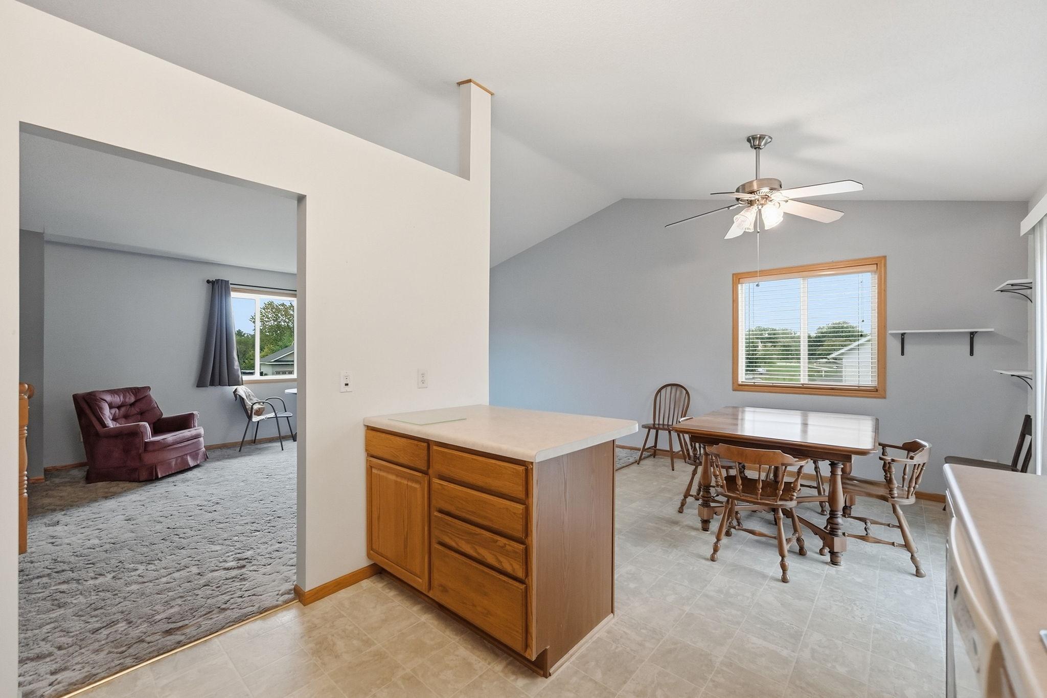 property viewer photo 18