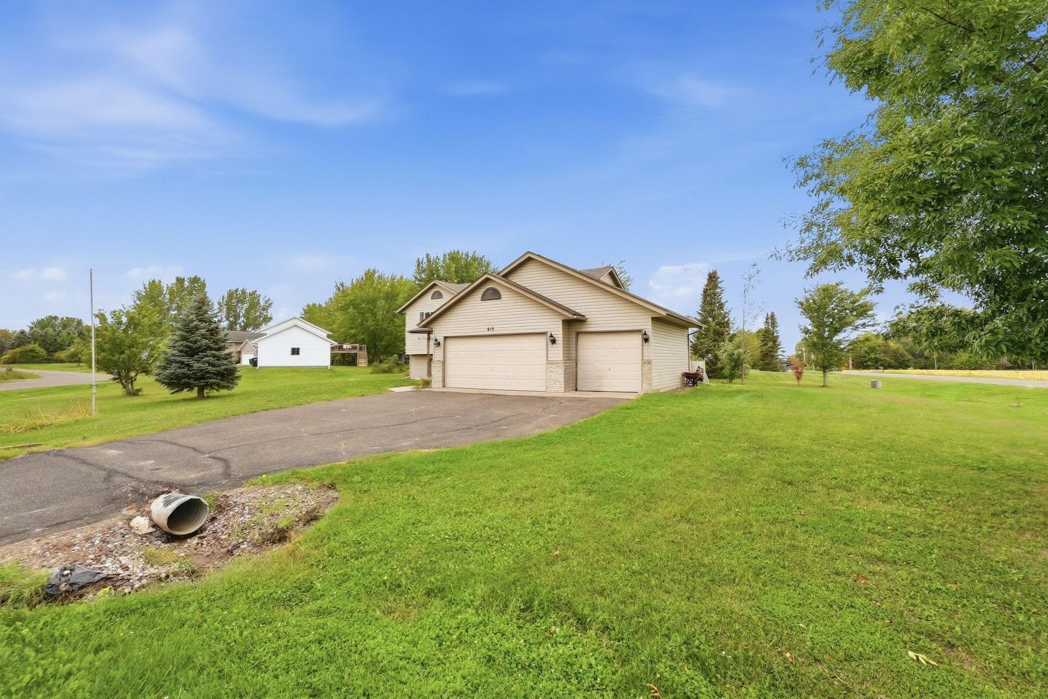 property viewer photo 4