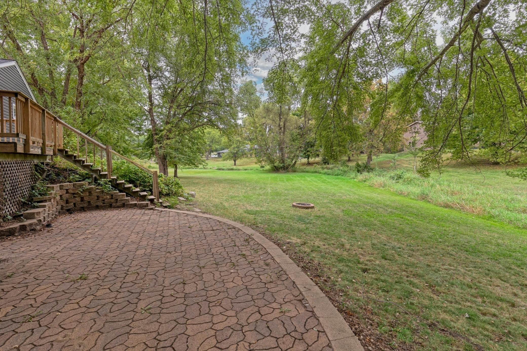main property photo 22