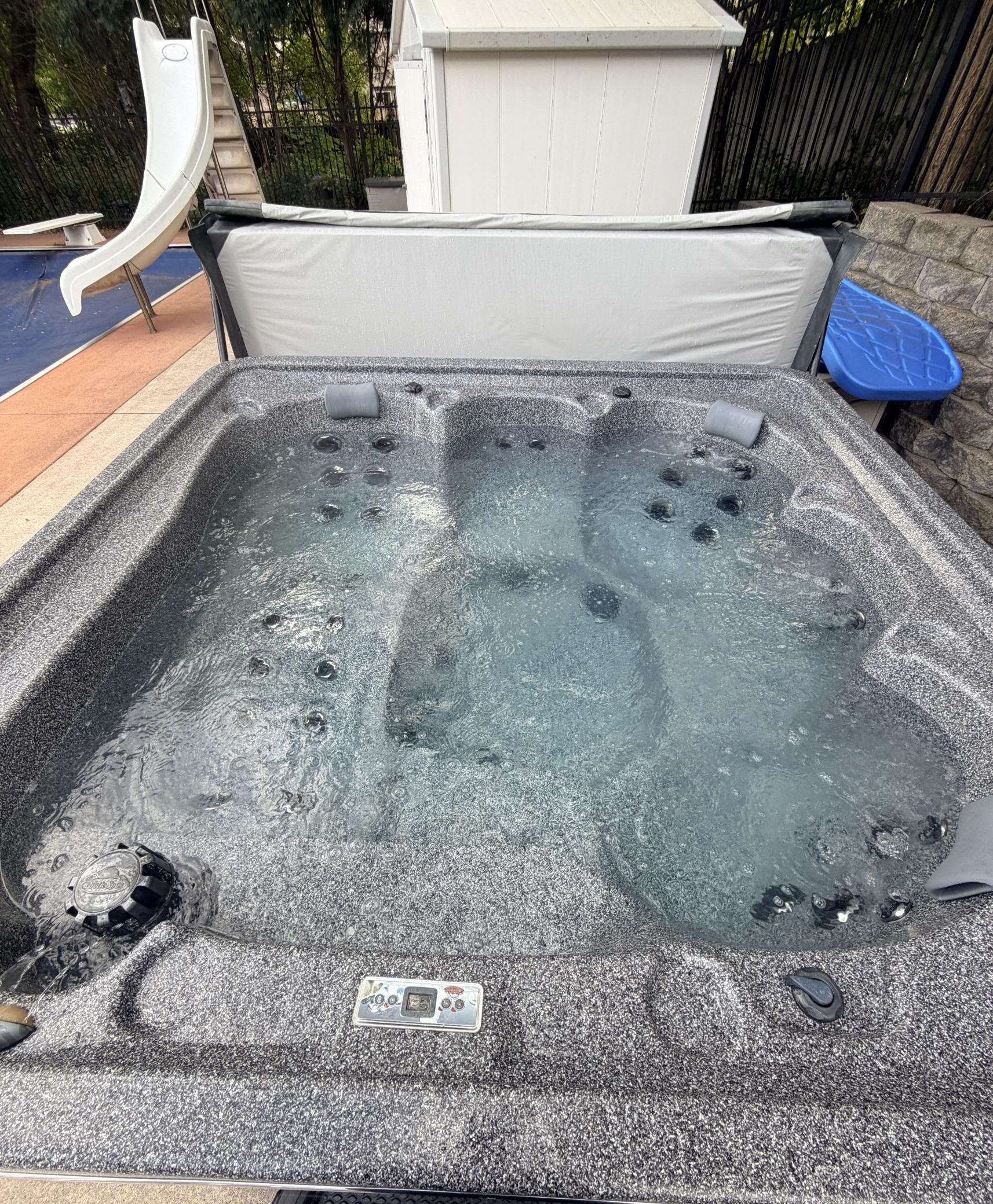 main property photo 37