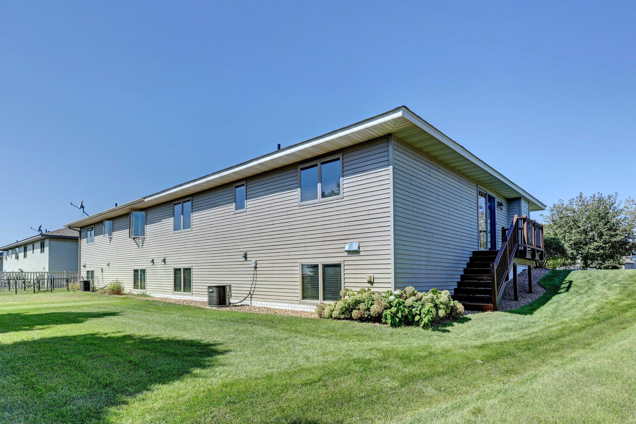 main property photo 50
