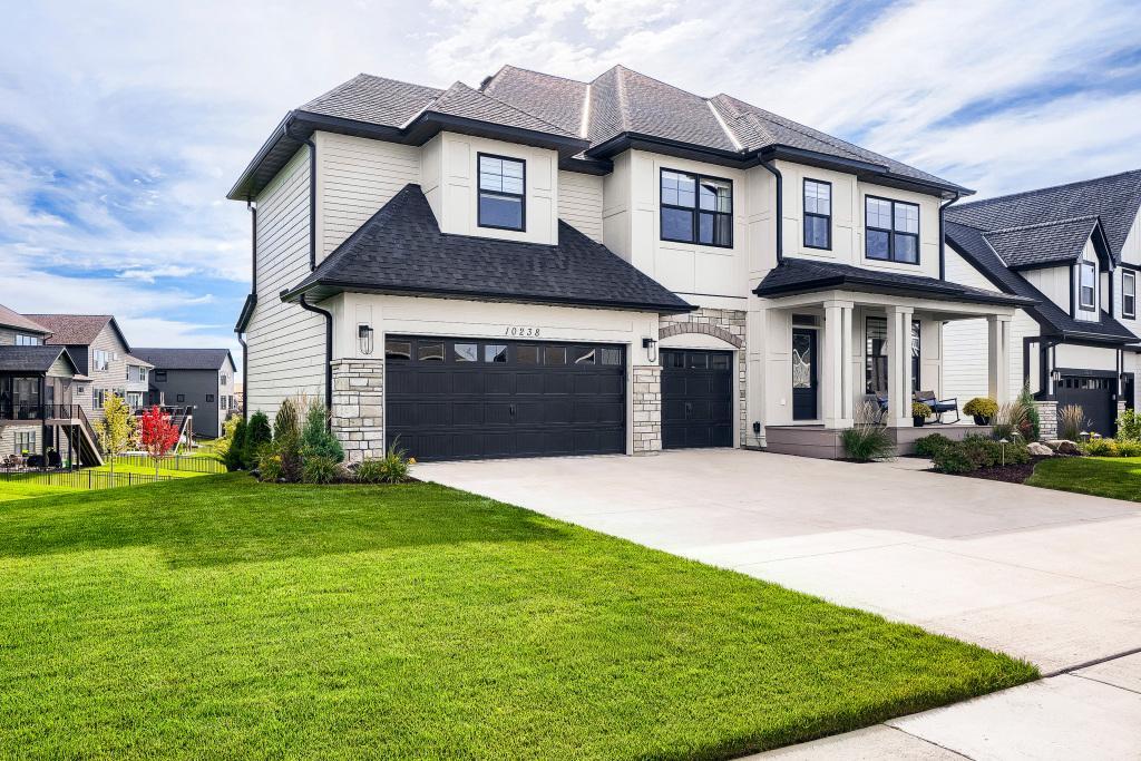 main property photo 41