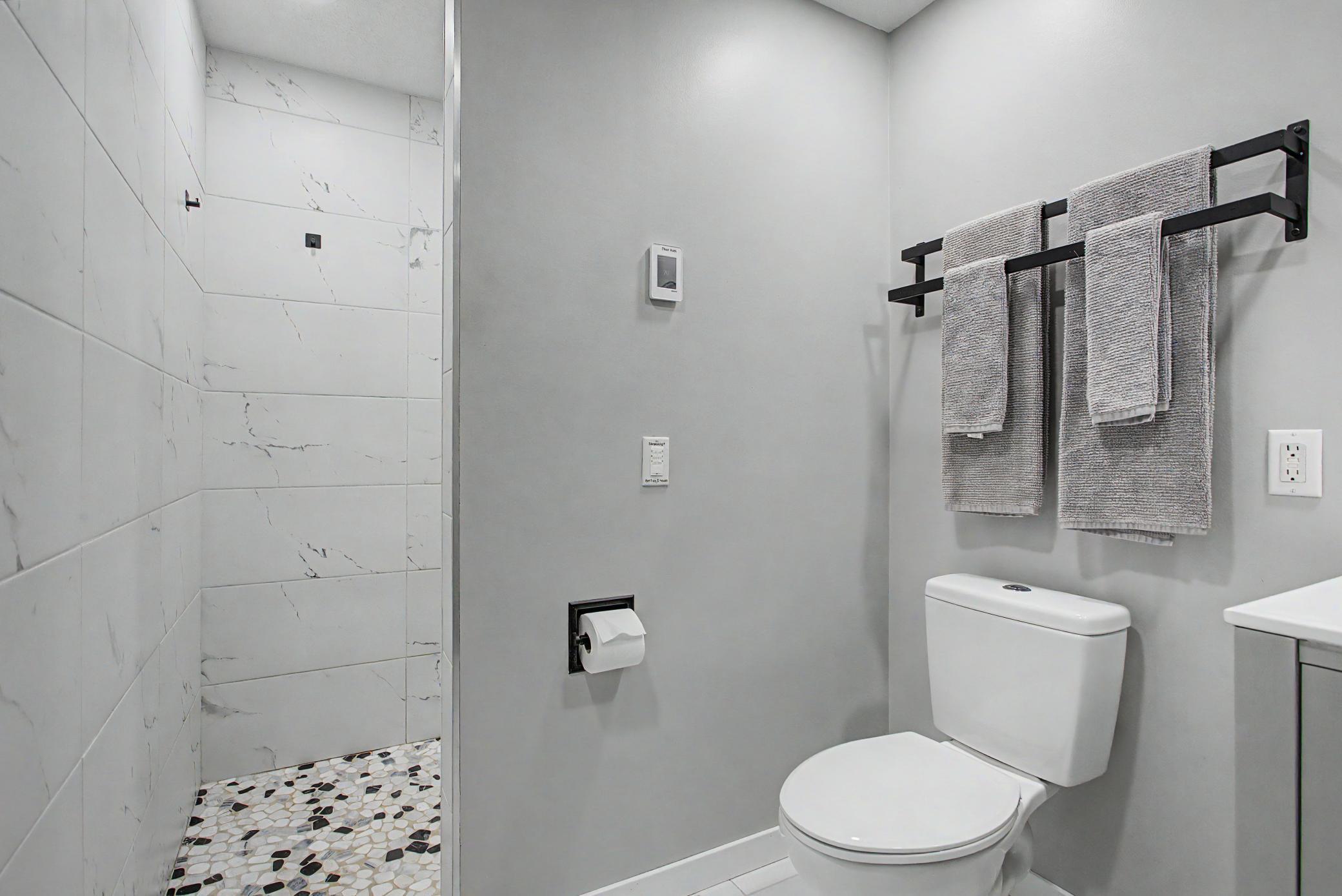 main property photo 78