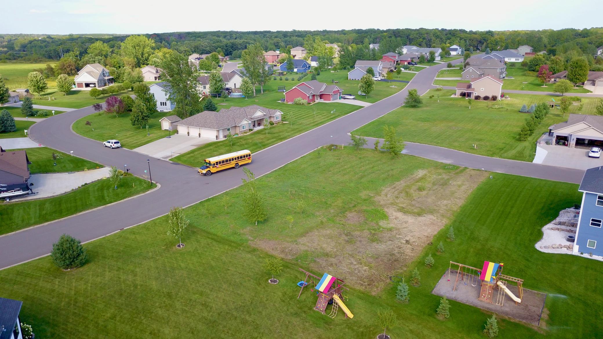 main property photo 6