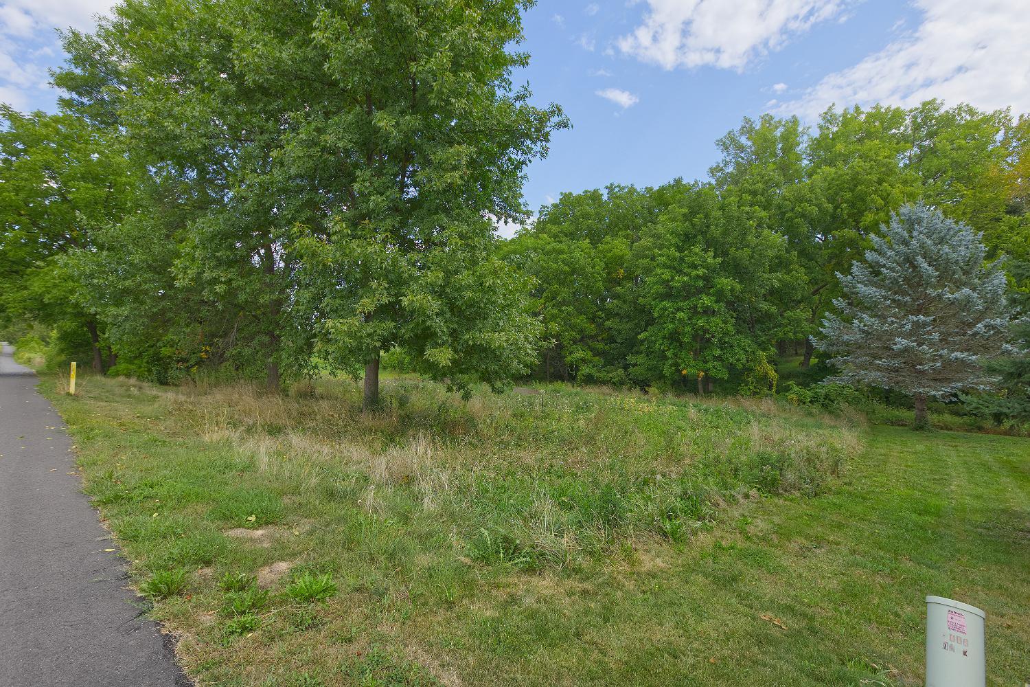 main property photo 45